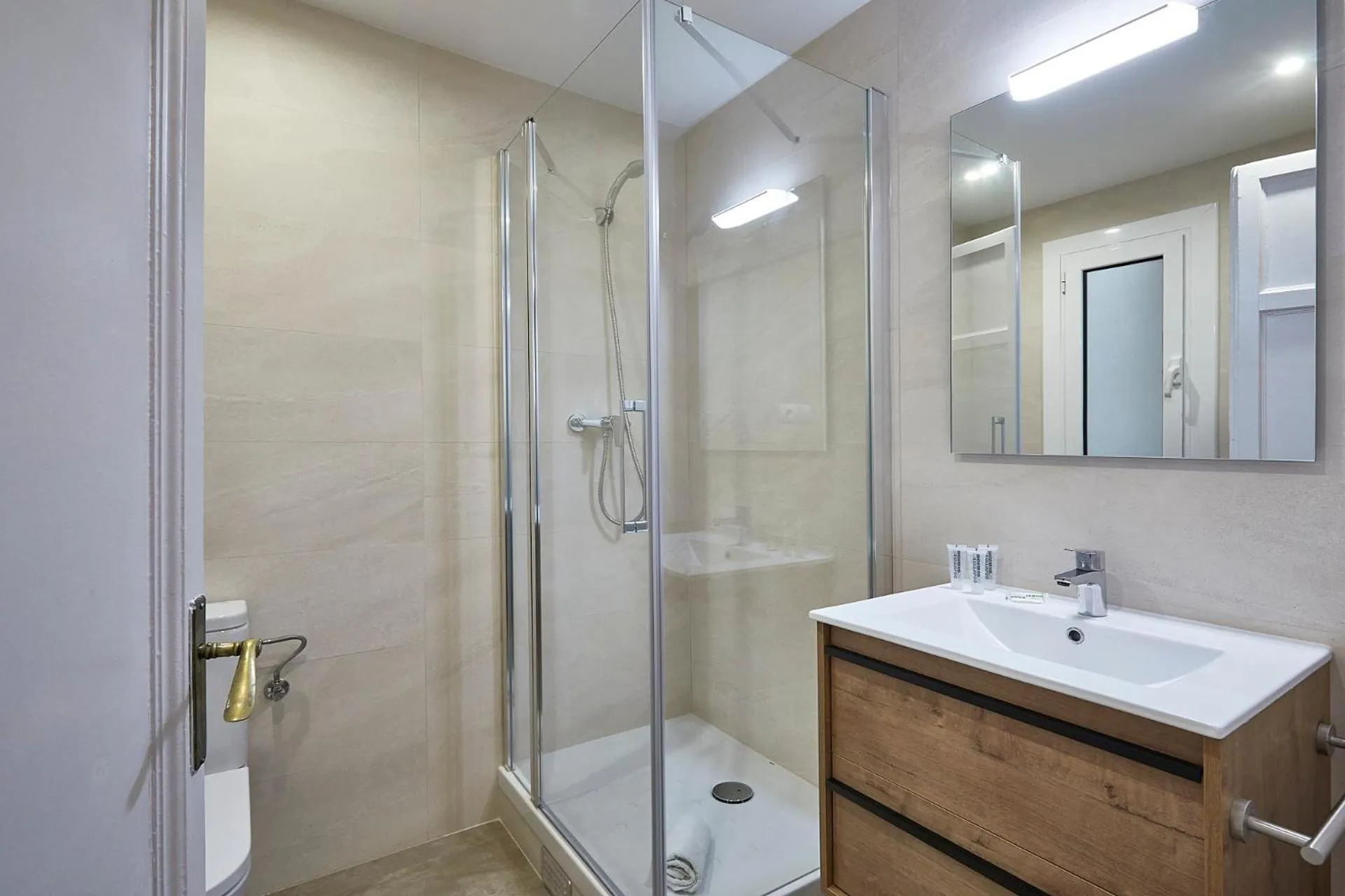 Bathroom in BBarcelona Central Eixample Flat