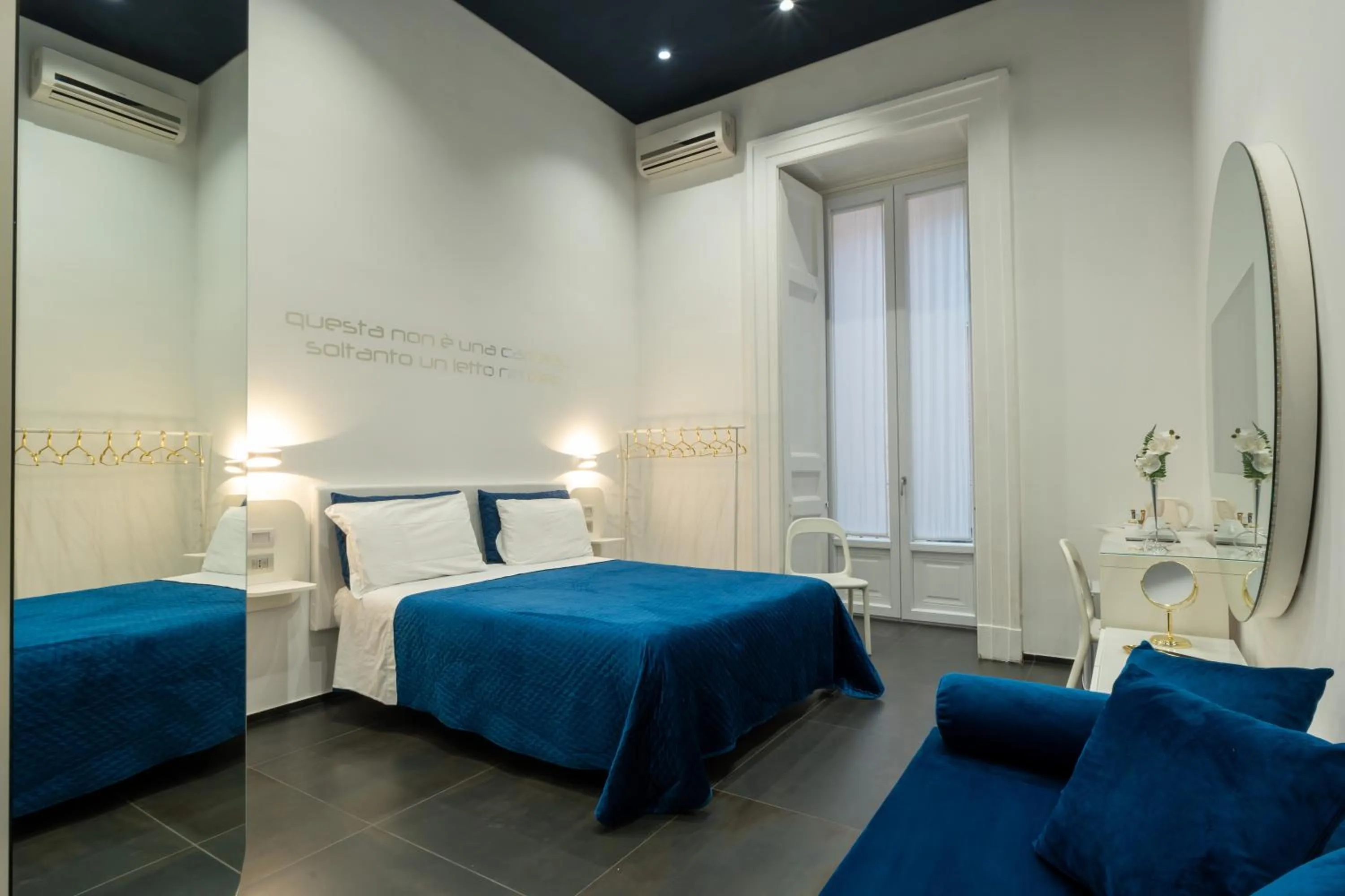 Bed in Skyhouse Chiatamone