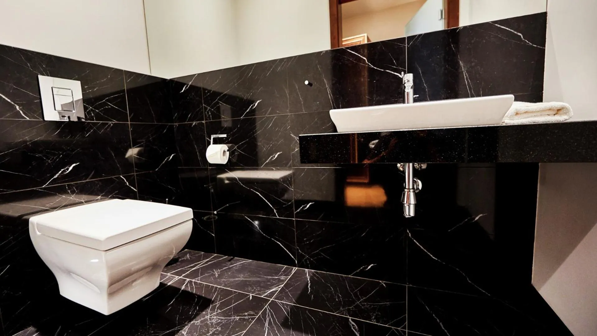 Bathroom in Hotel Alter