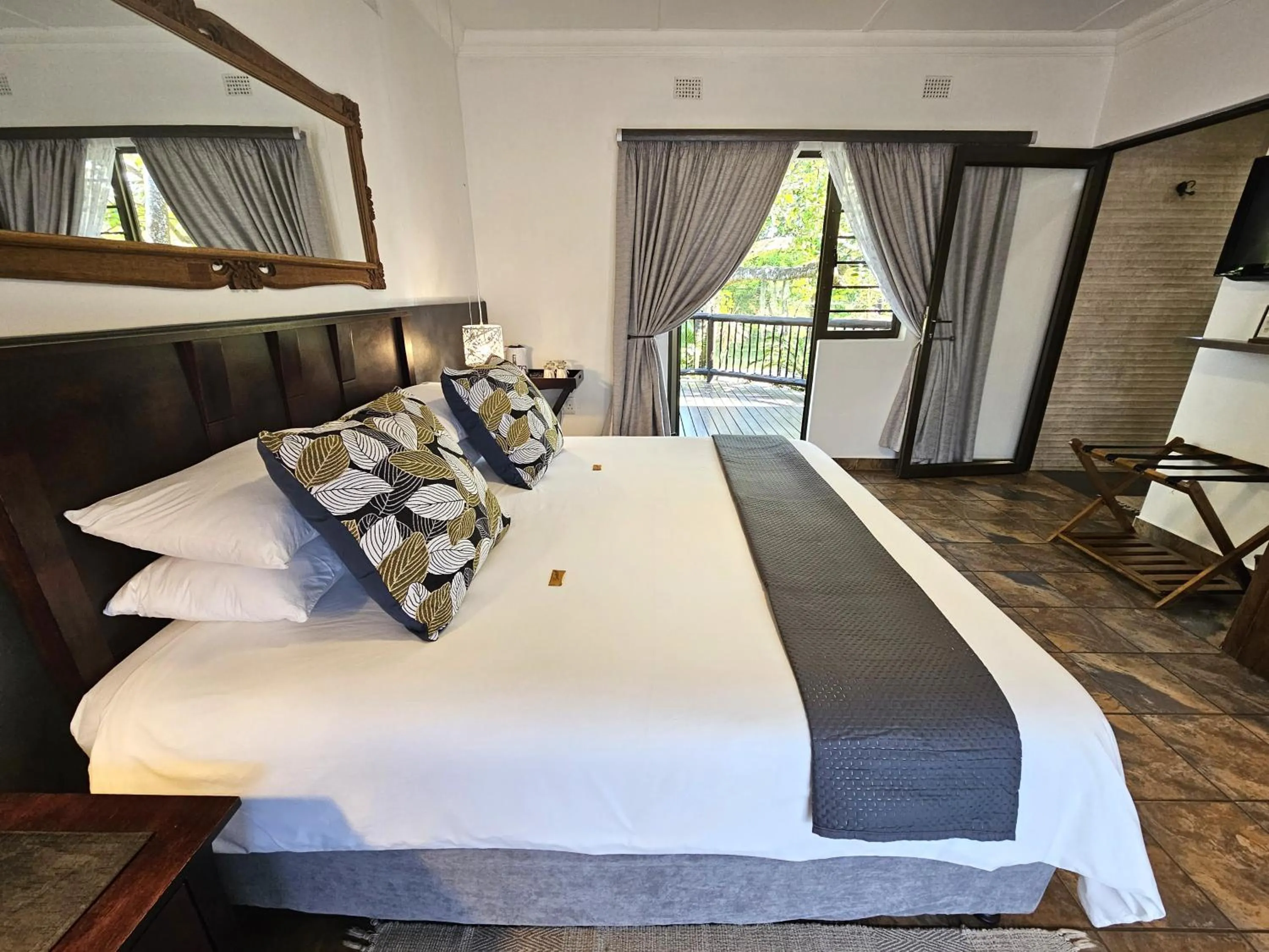 Bed in Leopard Corner Lodge