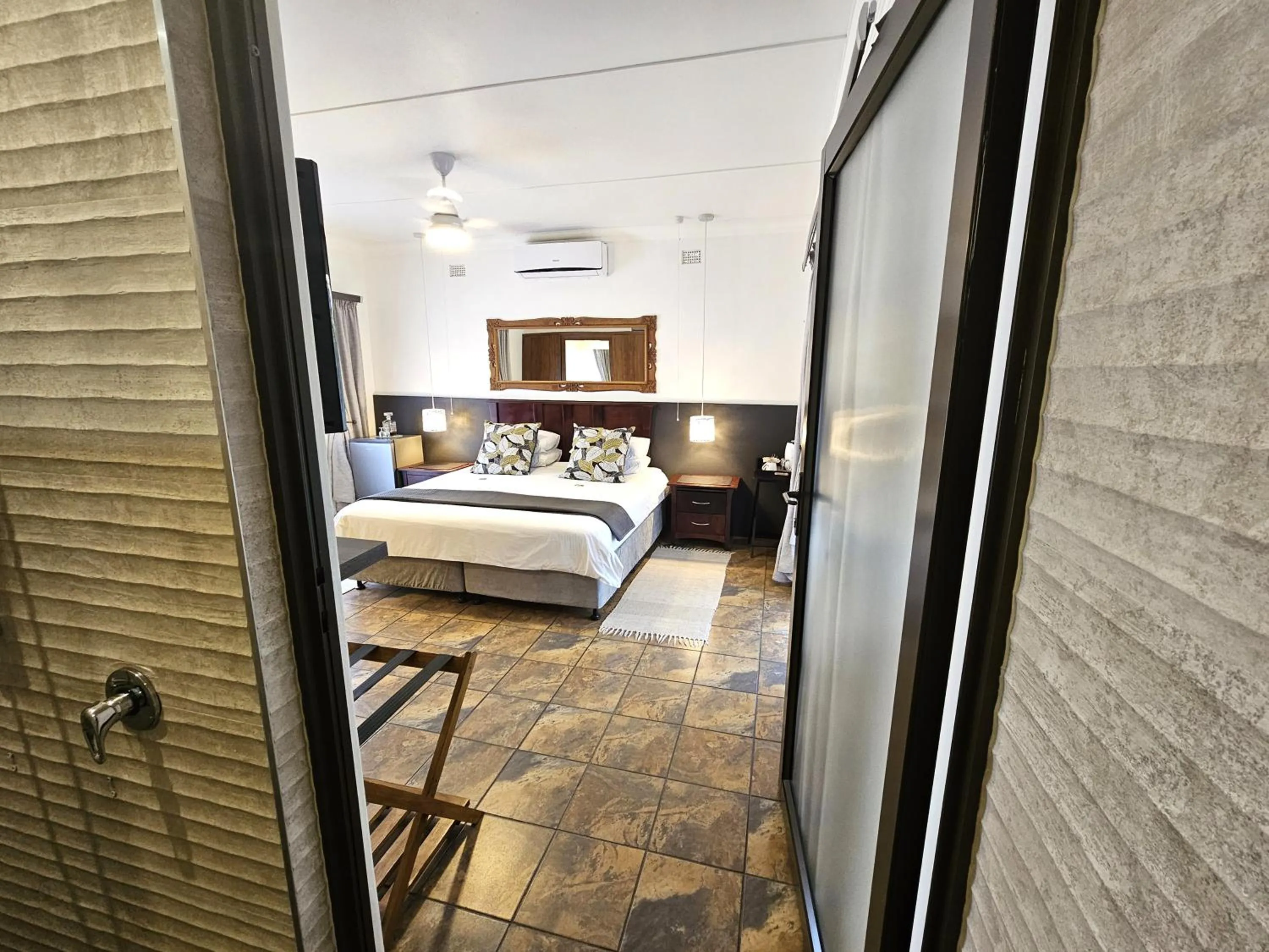 Bed in Leopard Corner Lodge