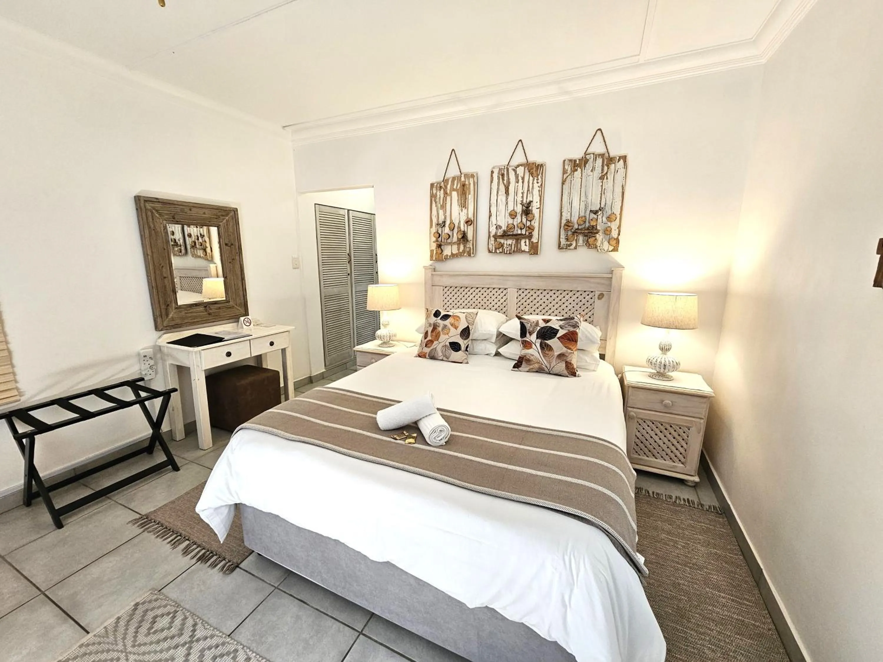 Patio, Bed in Leopard Corner Lodge