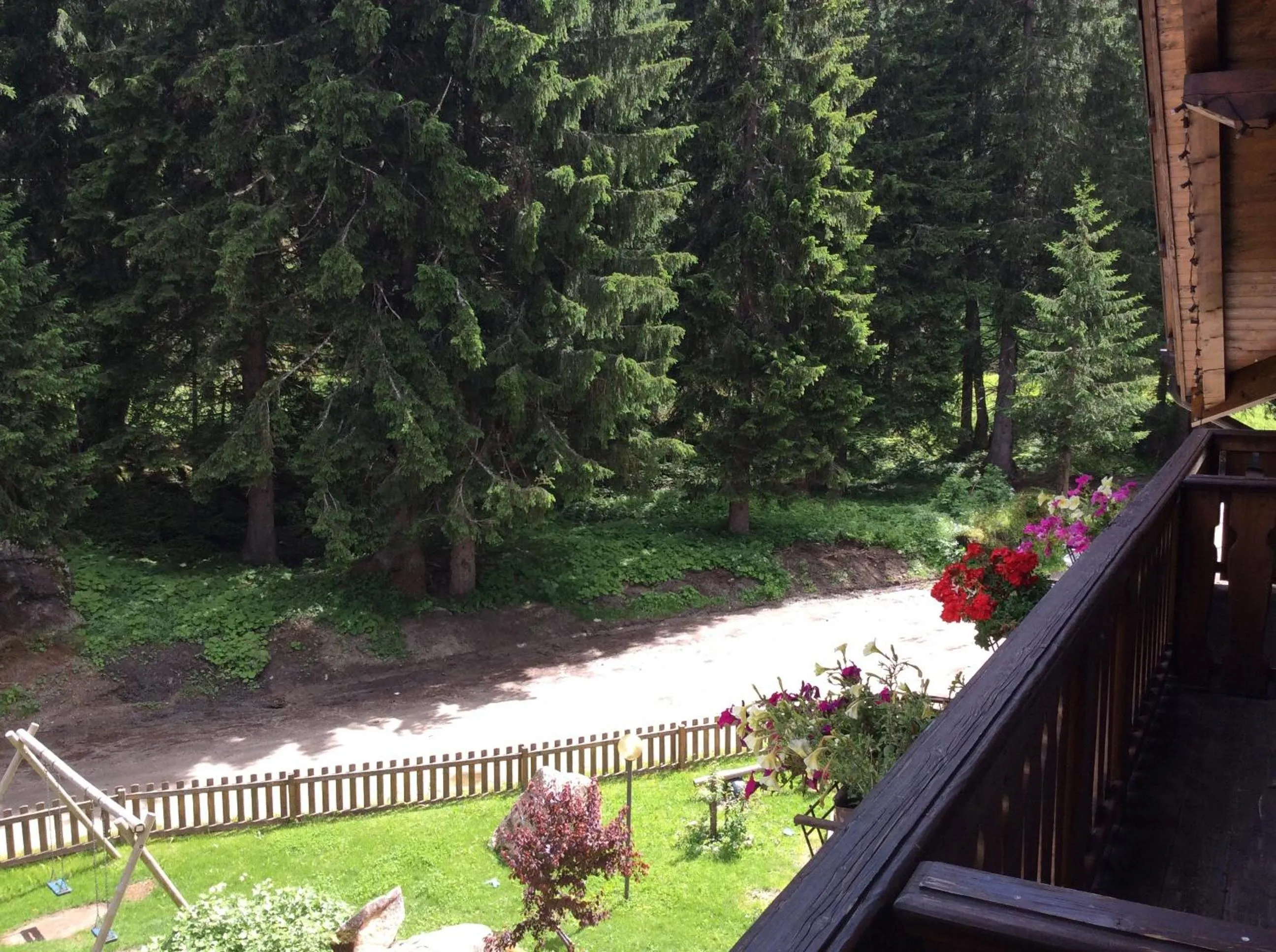 Street view in Baita Velon