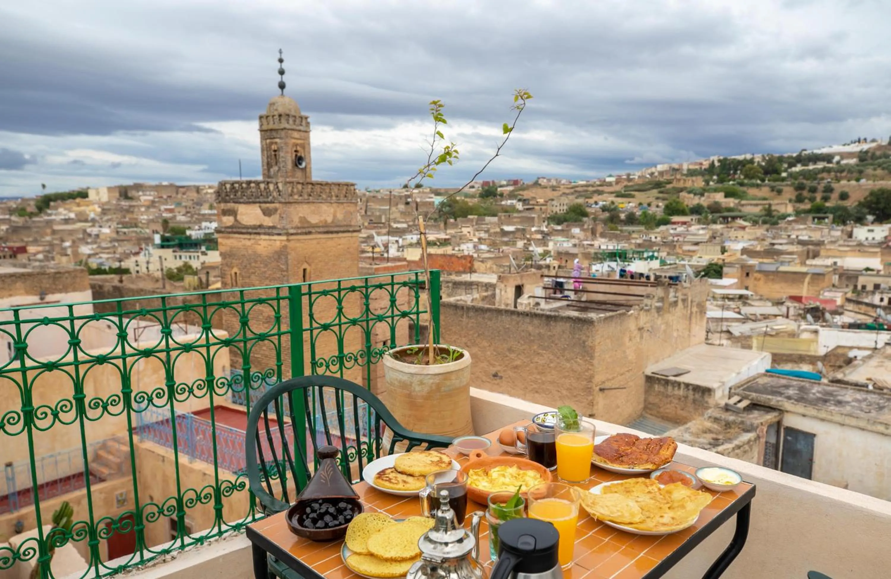 Patio in Dar Usham Fes Luxury Guest House