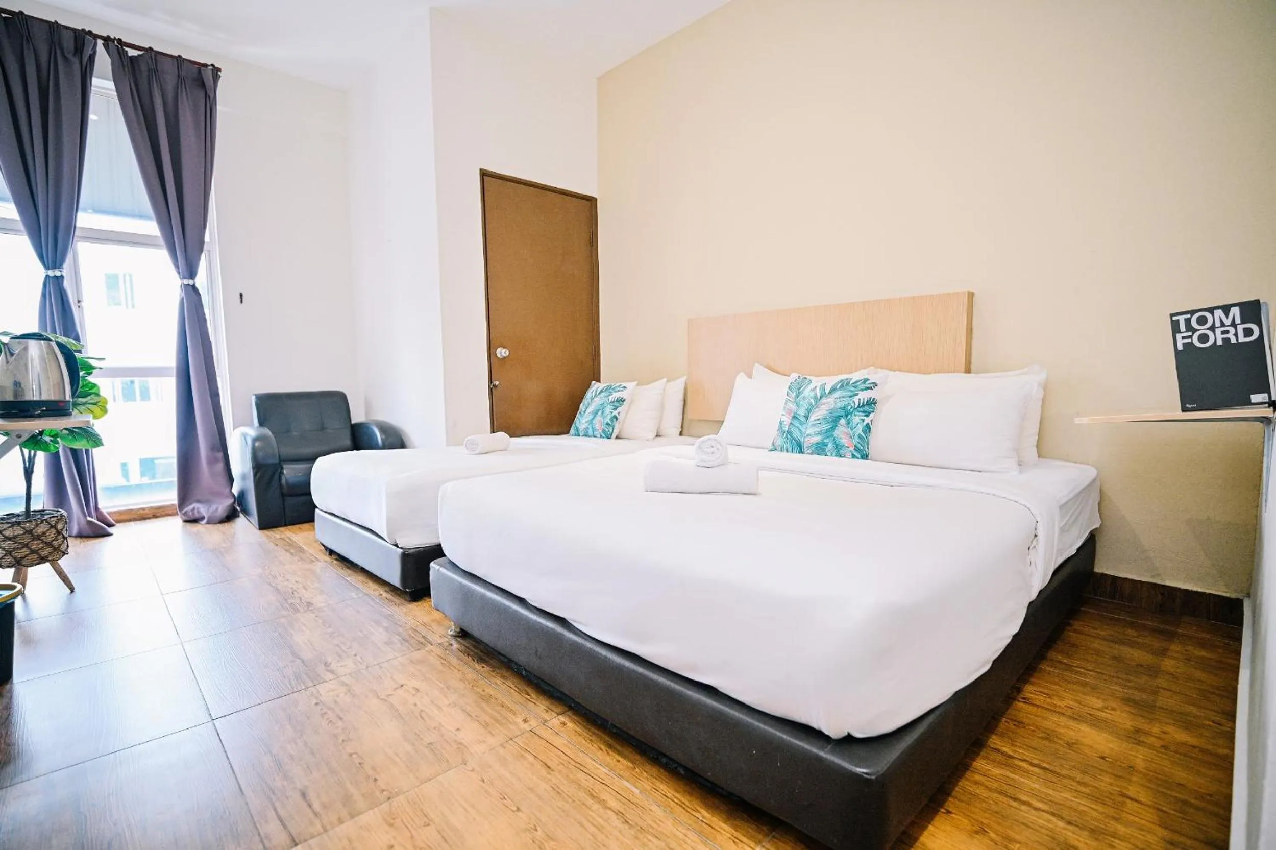 Bed in Swing & Pillows - KL Sri Petaling