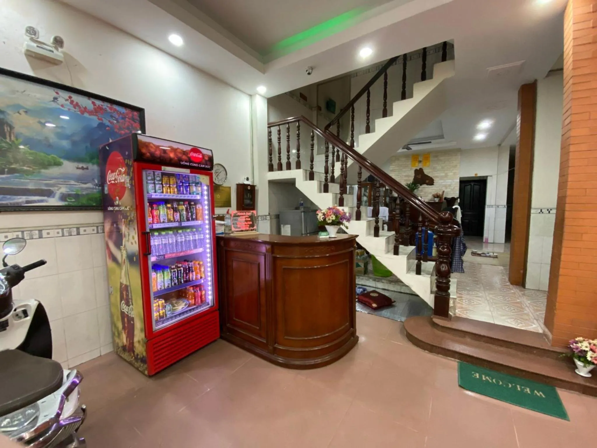Lobby or reception in QUỲNH HOA HOTEL
