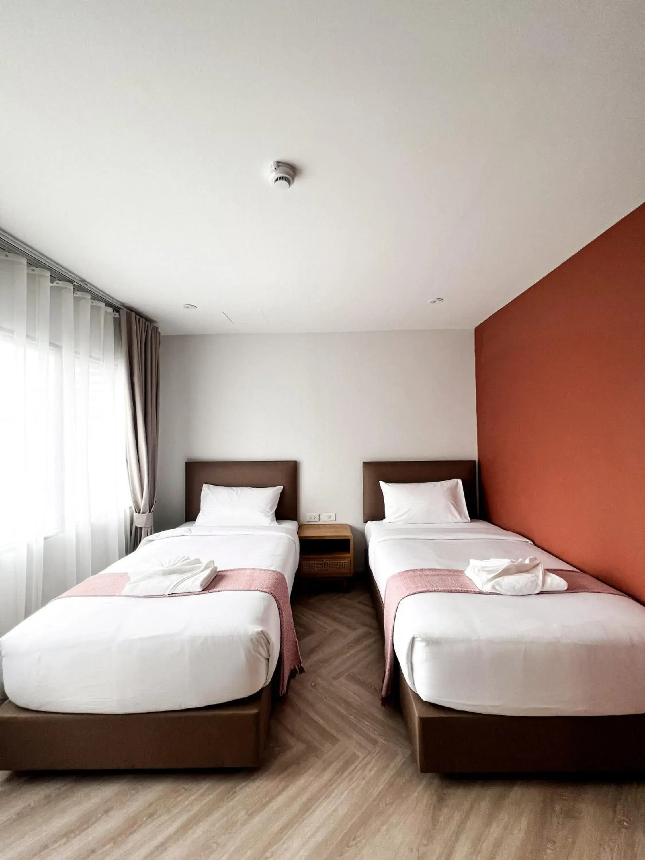 Deluxe Twin Room in SO Zen Hotel Silom Bangkok Deluxe Twin Room in SO Zen Hotel Silom Bangkok