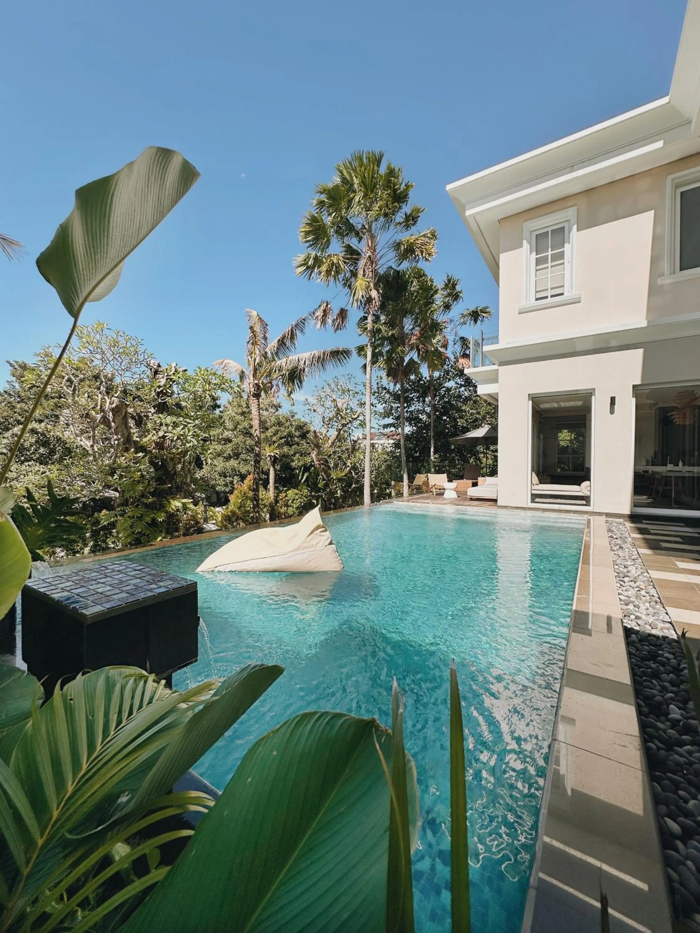 Garden view in Kula Kara Villas Uluwatu