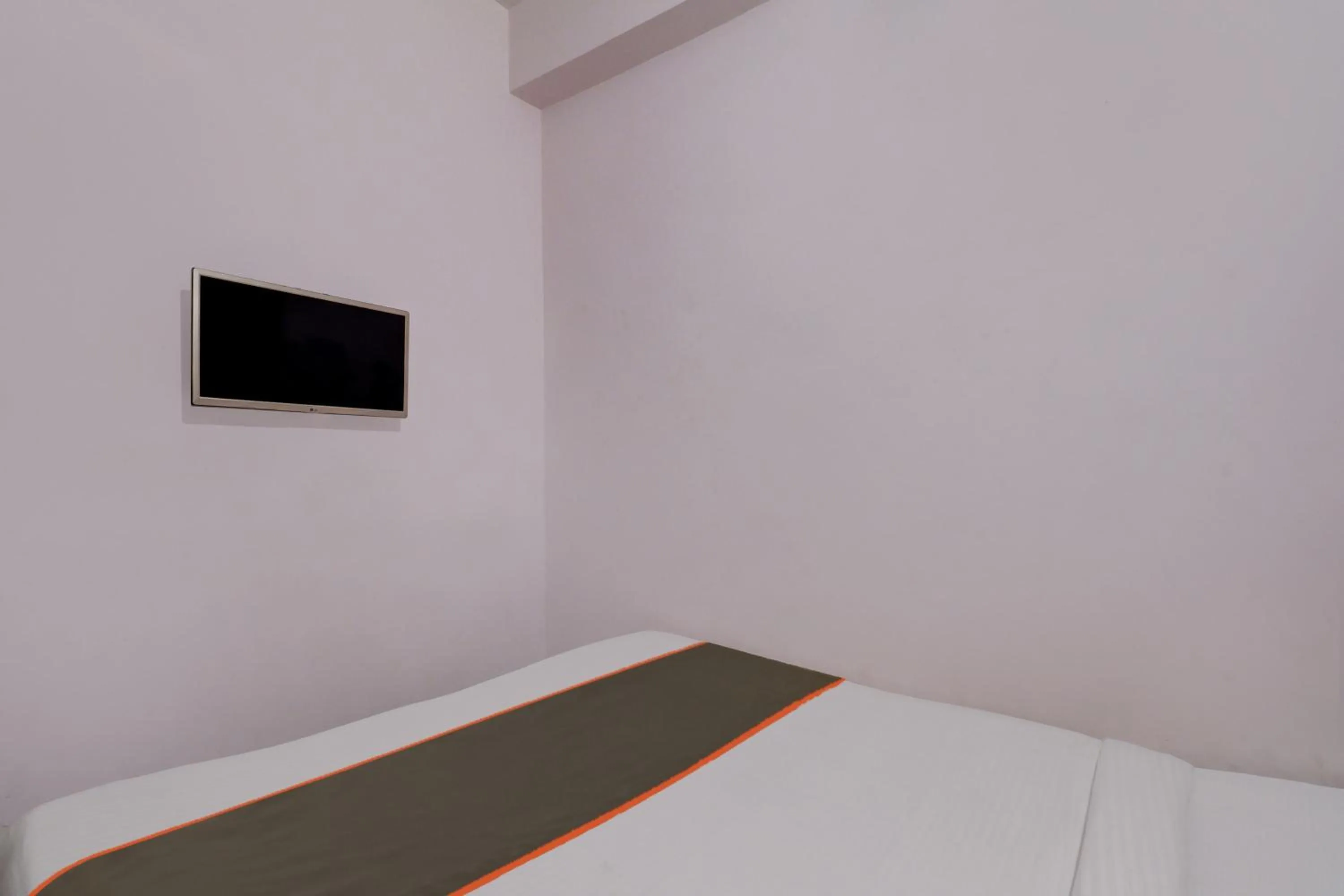 Bedroom, Bed in Super Hotel O Alfa Inn