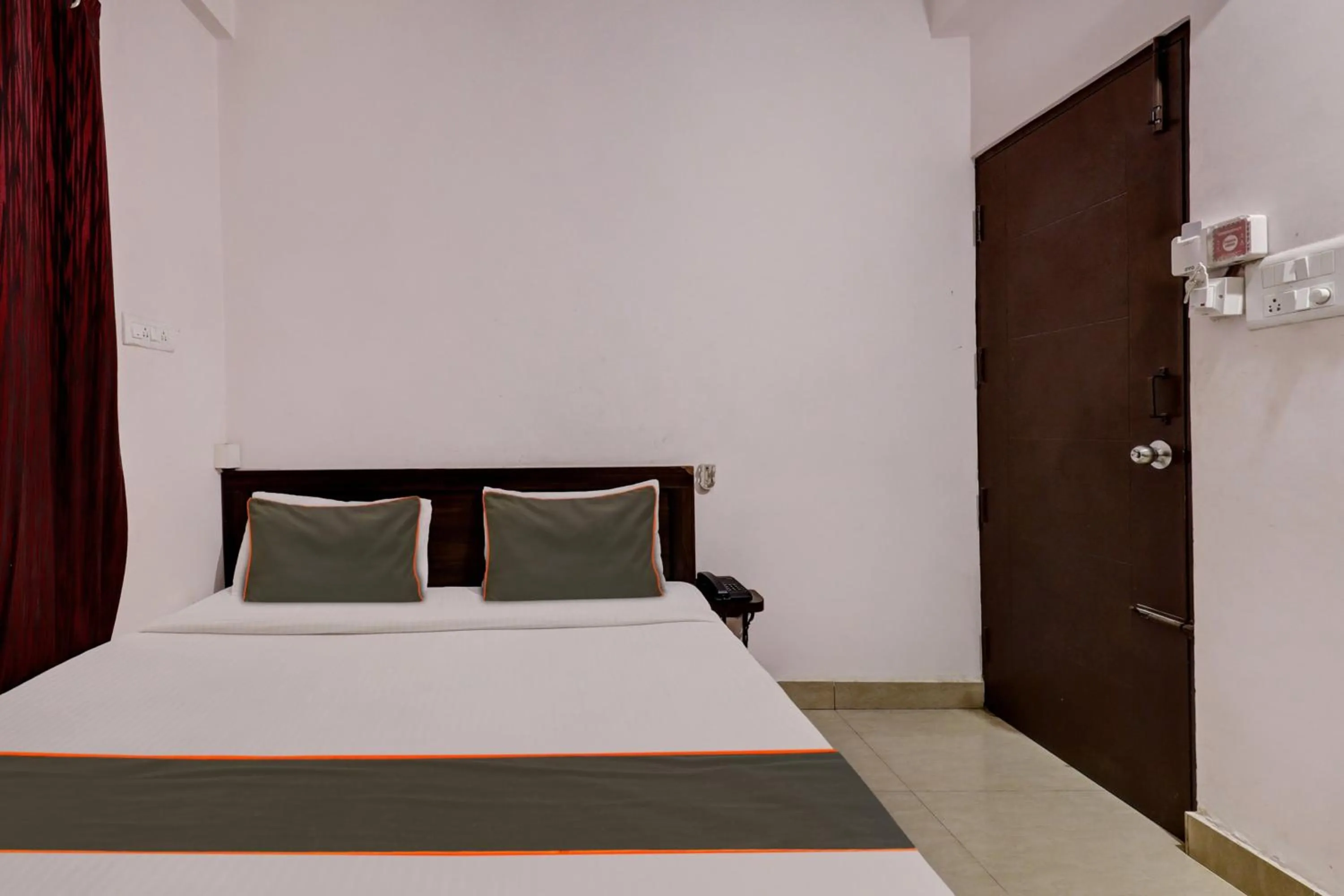 Bedroom, Bed in Super Hotel O Alfa Inn