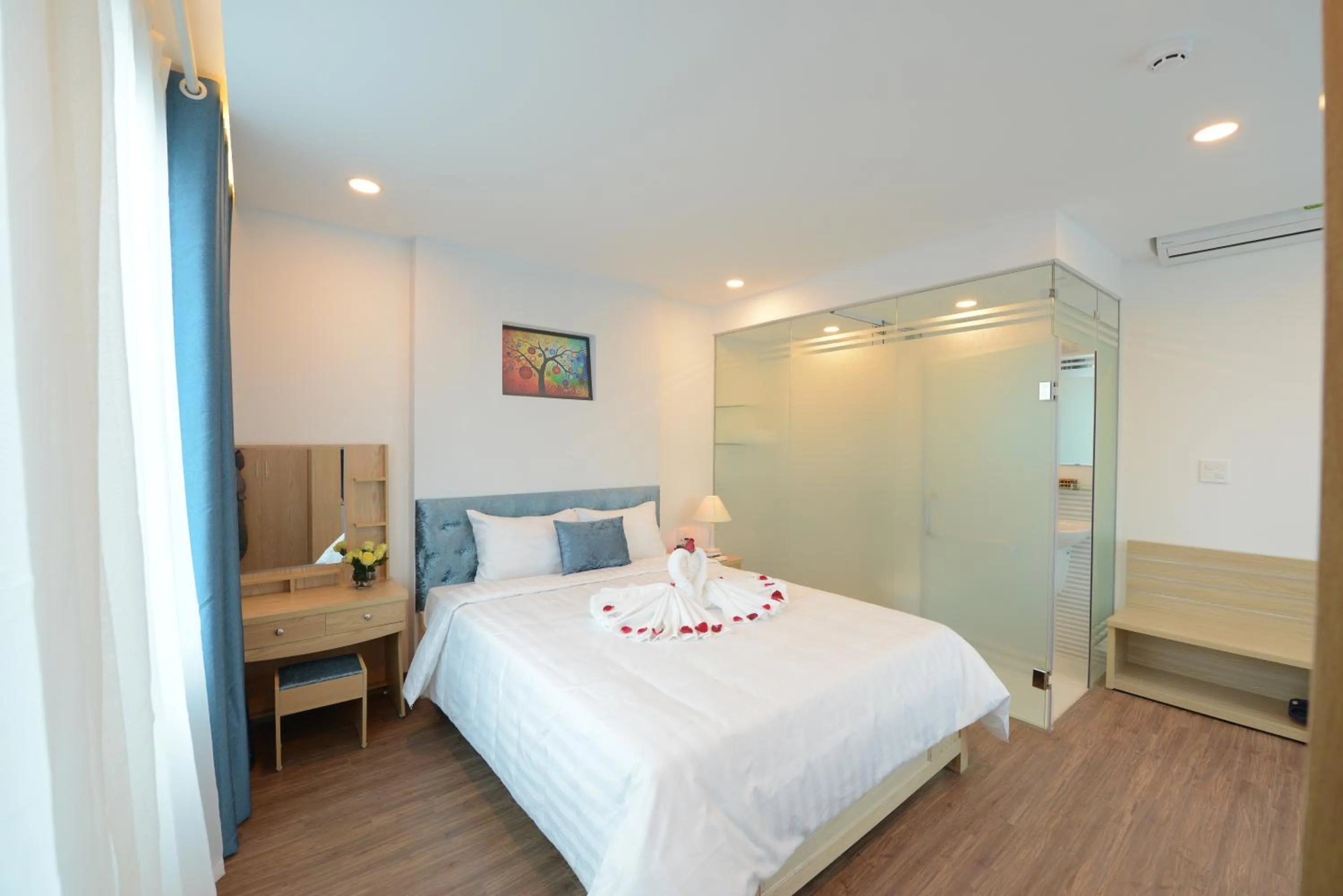 Photo of the whole room, Bed in Hanoi Prime Garden Hotel & Spa