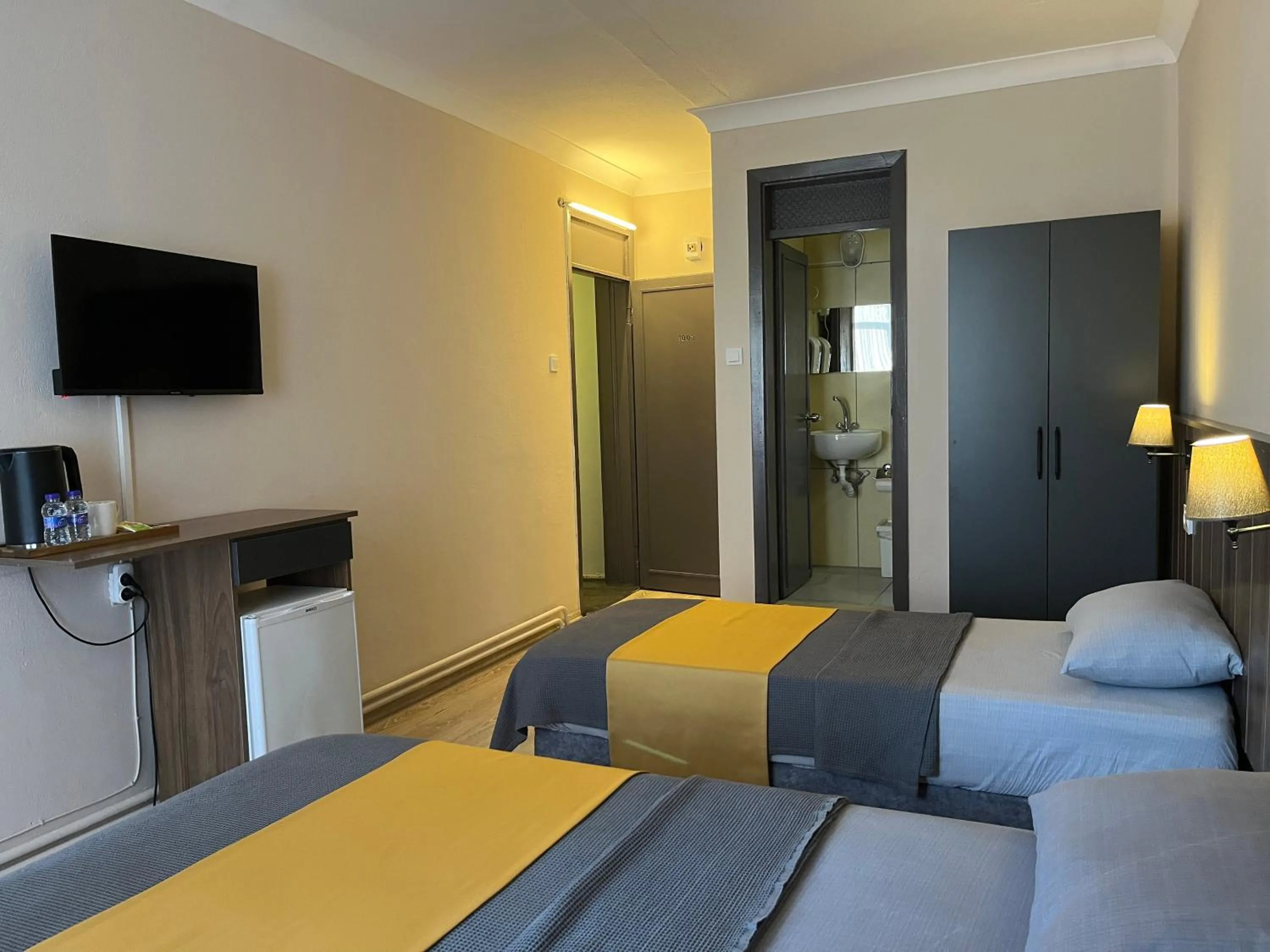 TV and multimedia, Bed in Cord Hotel & Resort