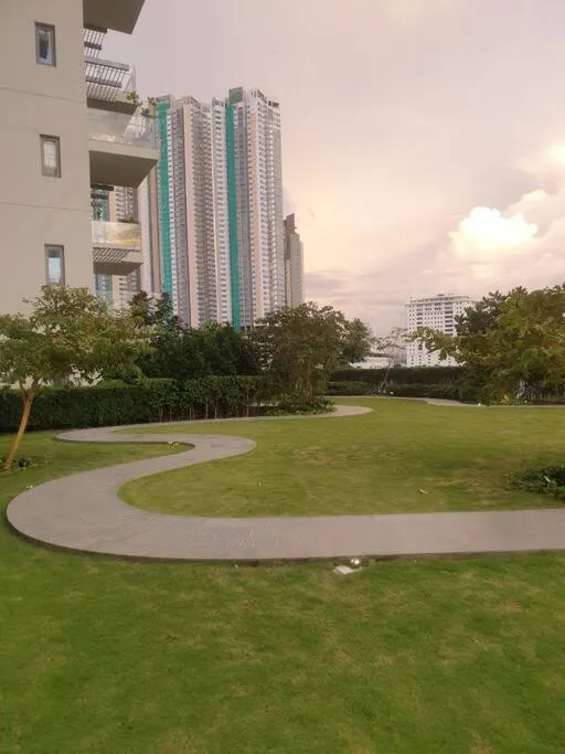 Property building in Luxe Colombo Heights