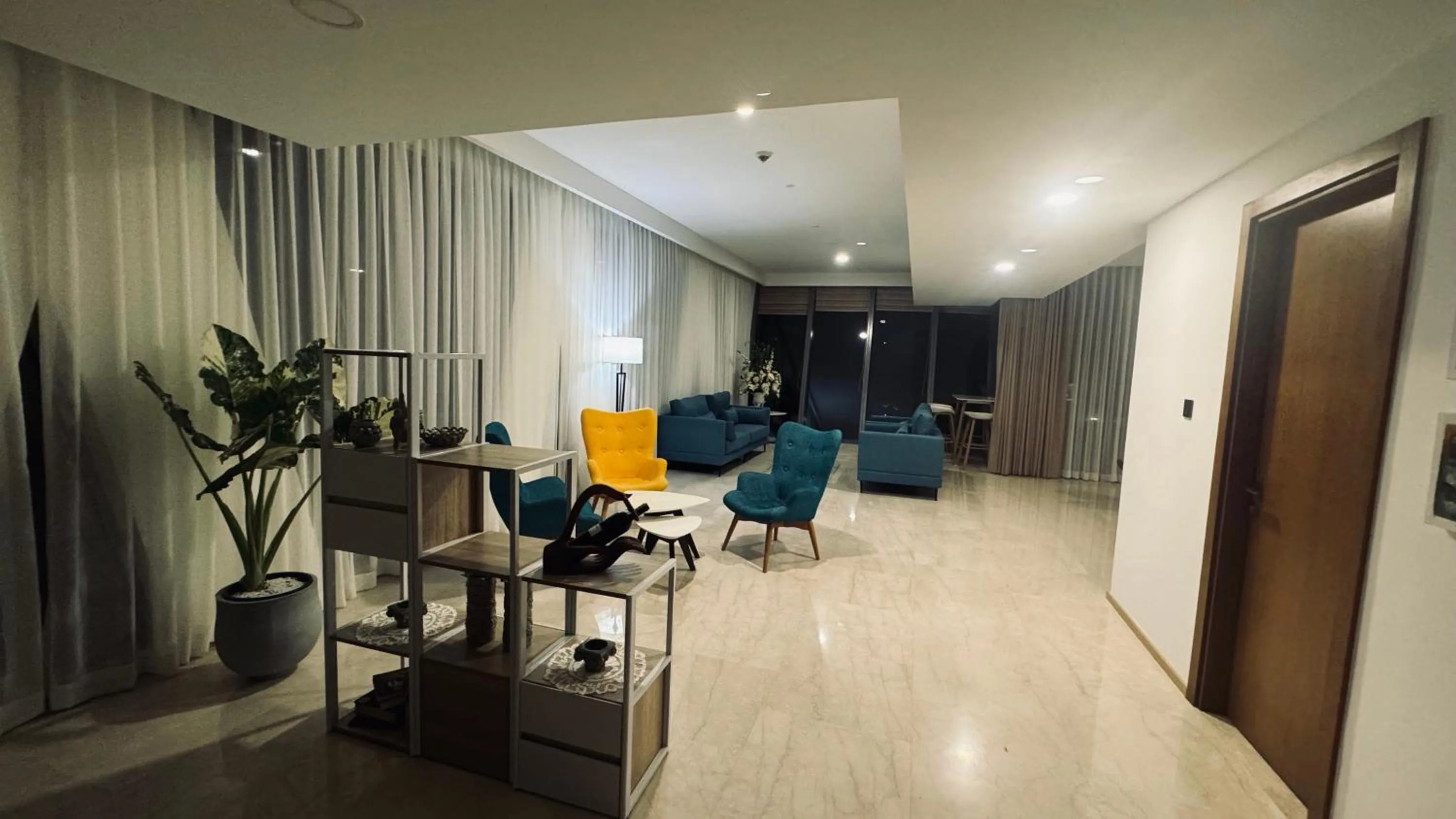 Luxe Colombo Heights