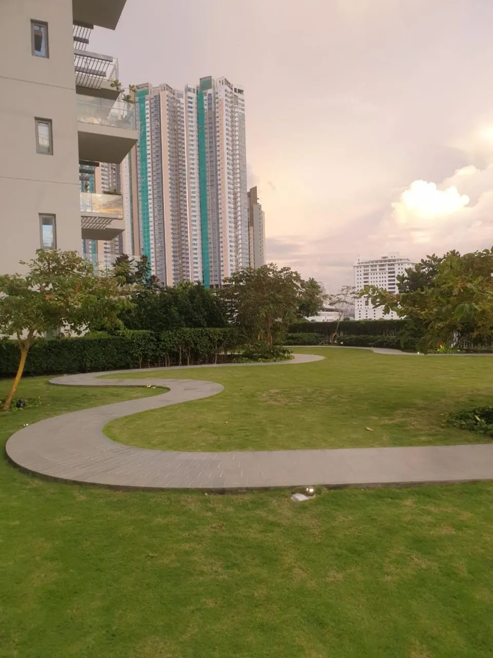 Property building in Luxe Colombo Heights