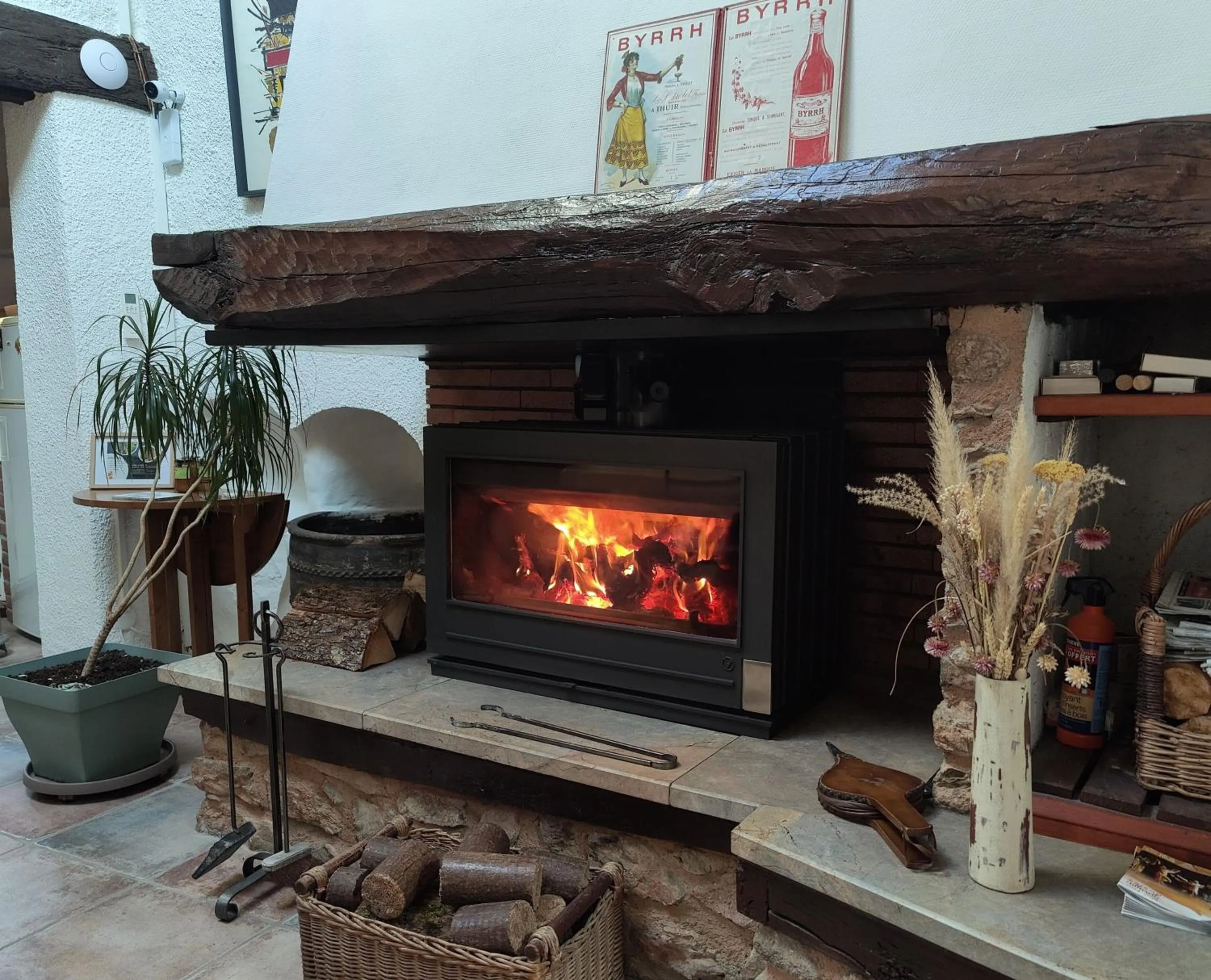 fireplace in Mas Peu Del Causse