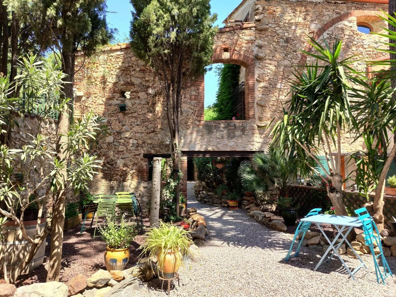 Property building in Mas Peu Del Causse