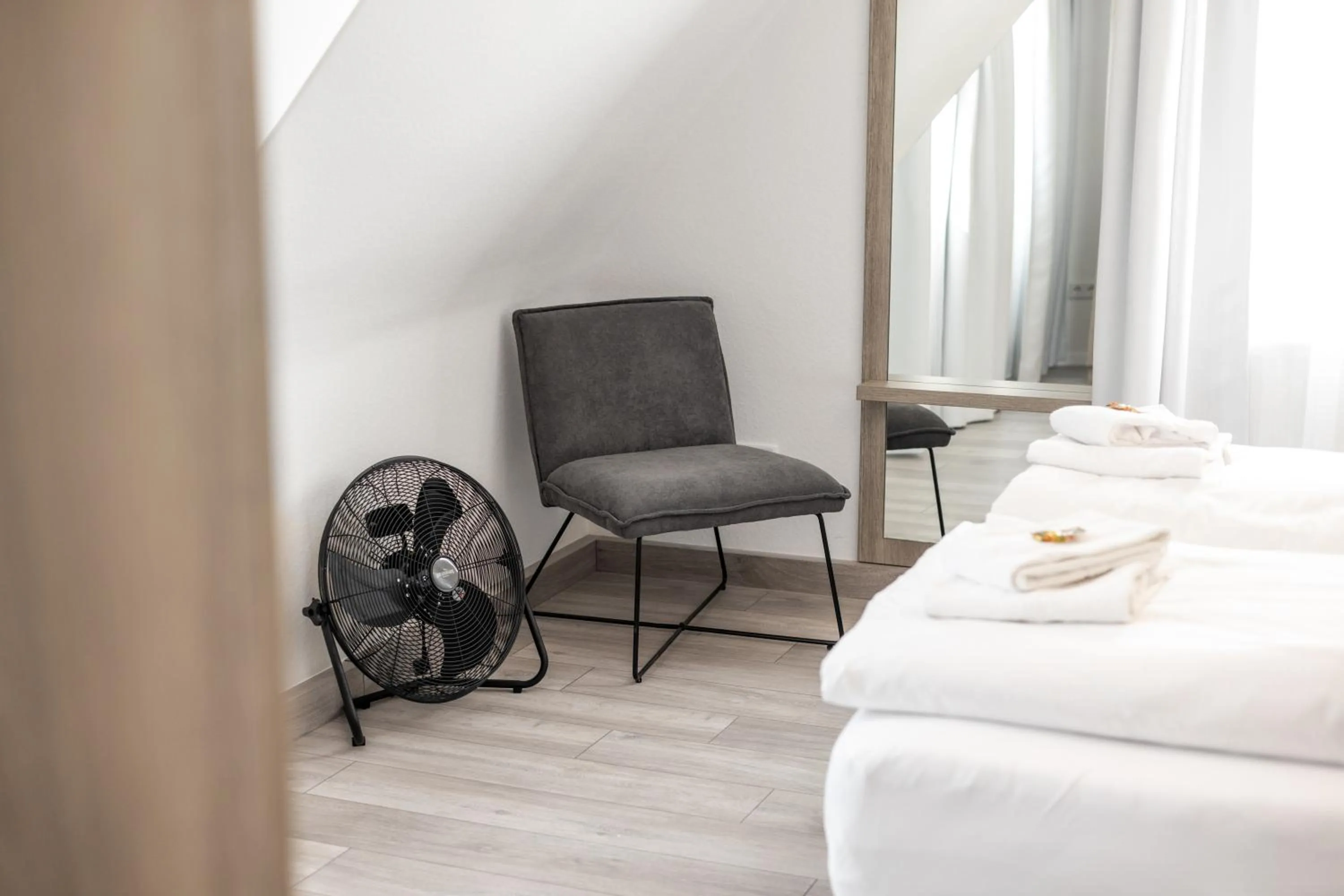 Bedroom, Bed in BRIGHT Herzogenaurach Zentrum