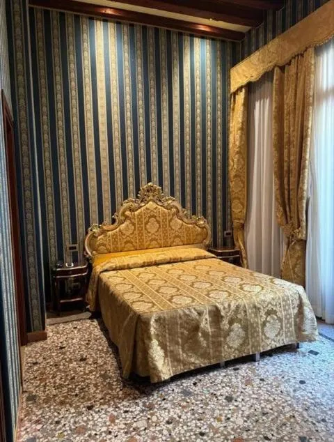 Bed in Ca' San Zaccaria