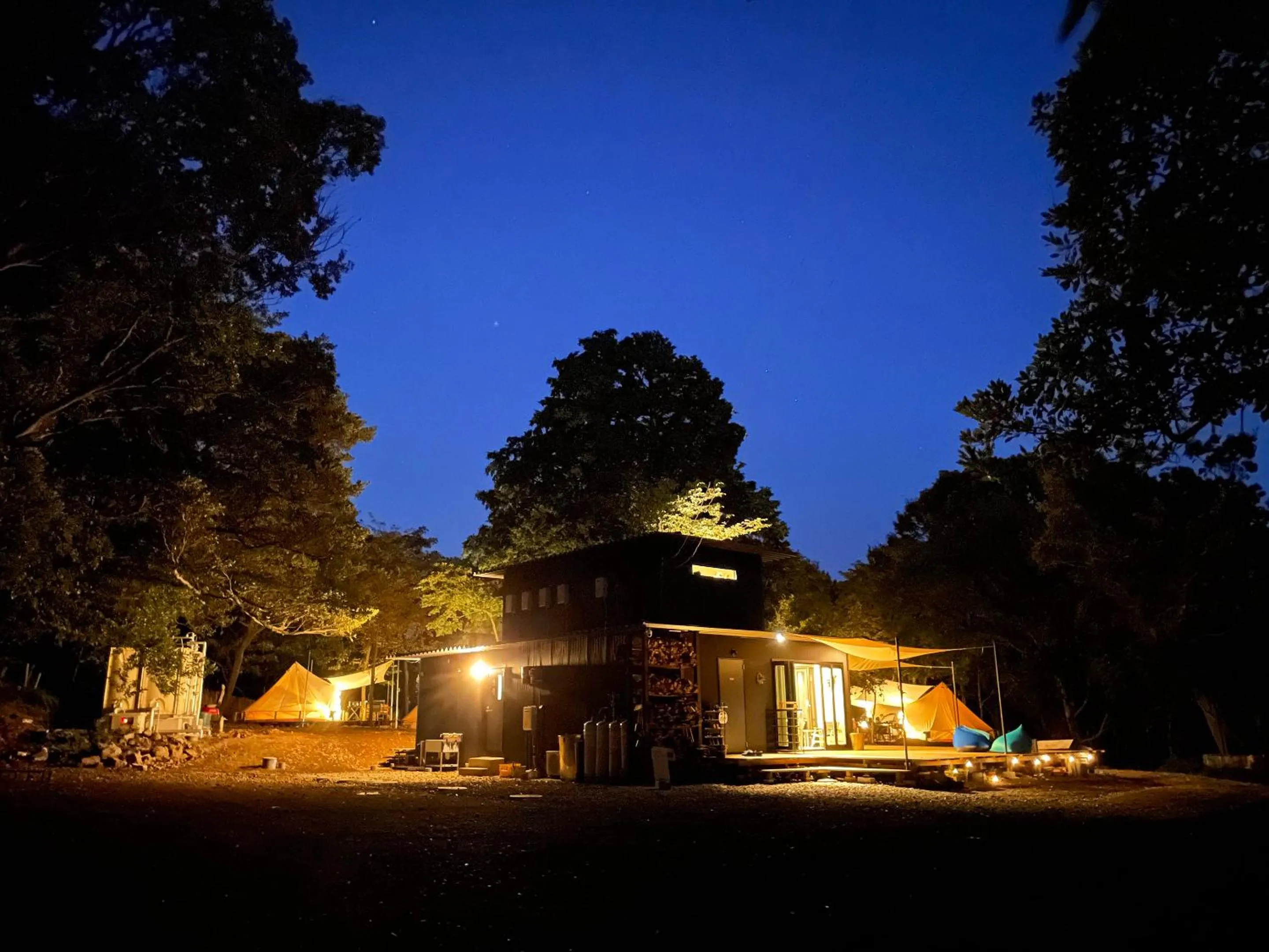 COUSCOUS Glamping Manazuru