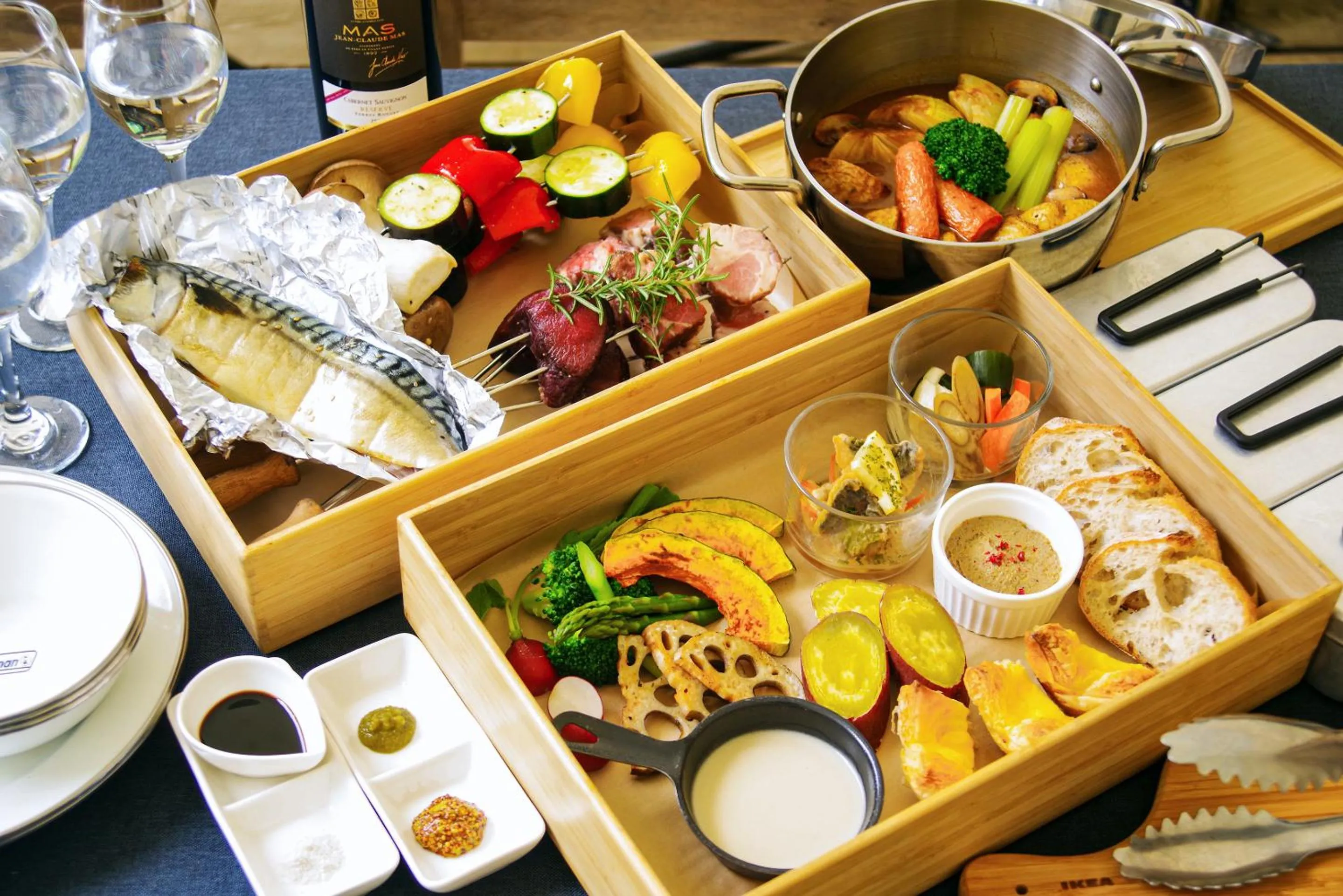 Dinner in COUSCOUS Glamping Manazuru