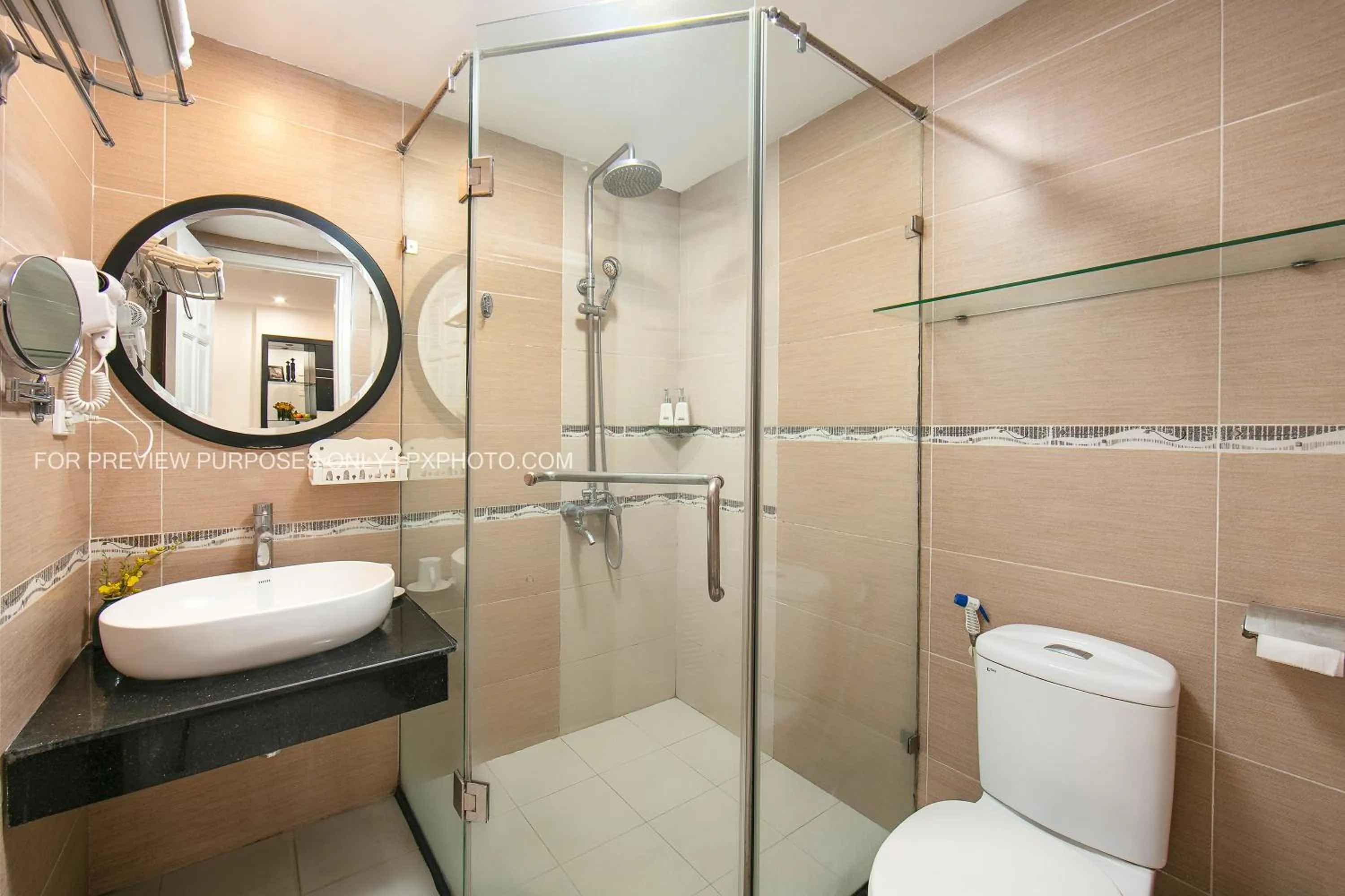 Toilet in The Silk Boutique Hotel & Spa - Old Quarter City Center