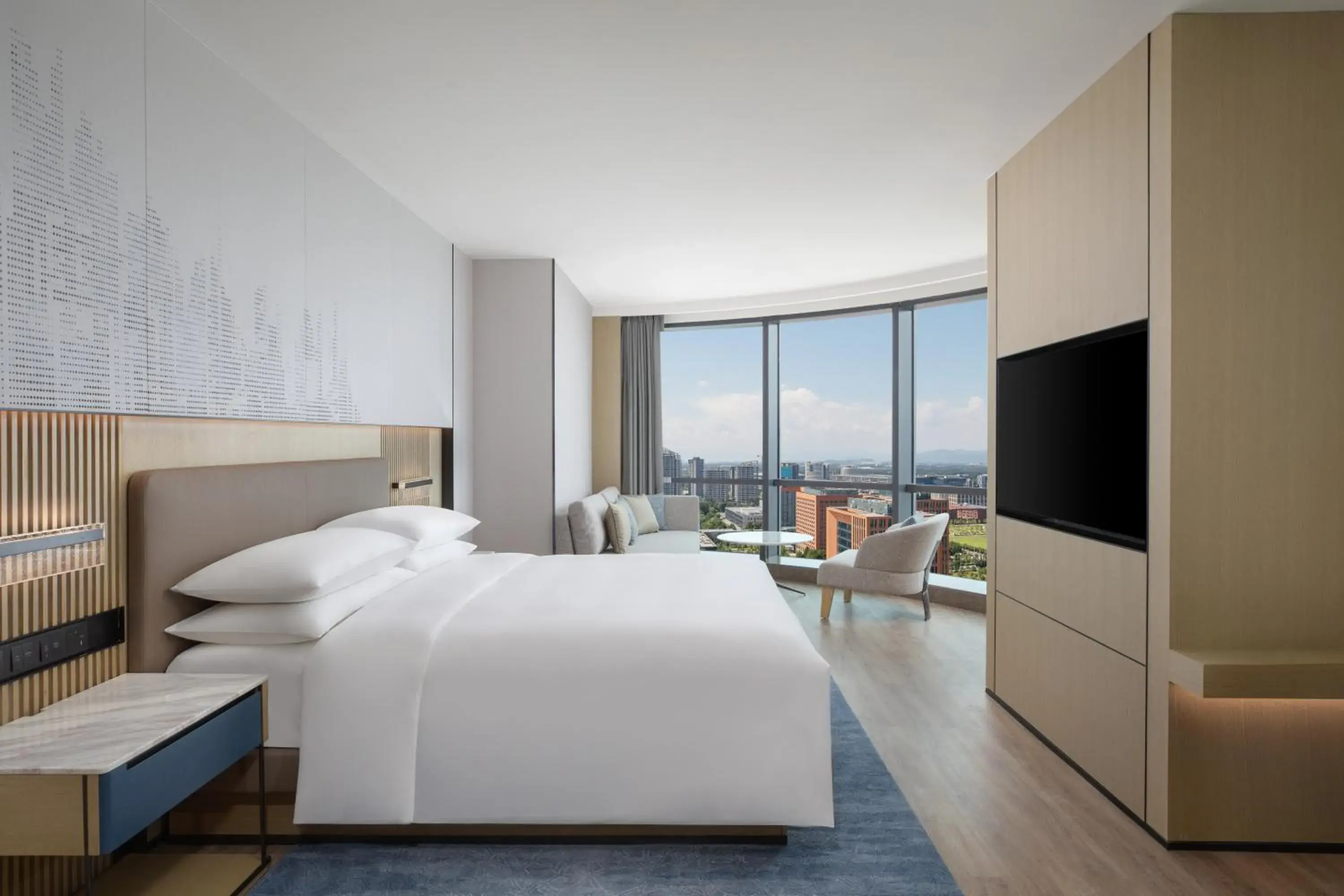Selected King Room in Courtyard by Marriott Beijing Changping Selected King Room in Courtyard by Marriott Beijing Changping