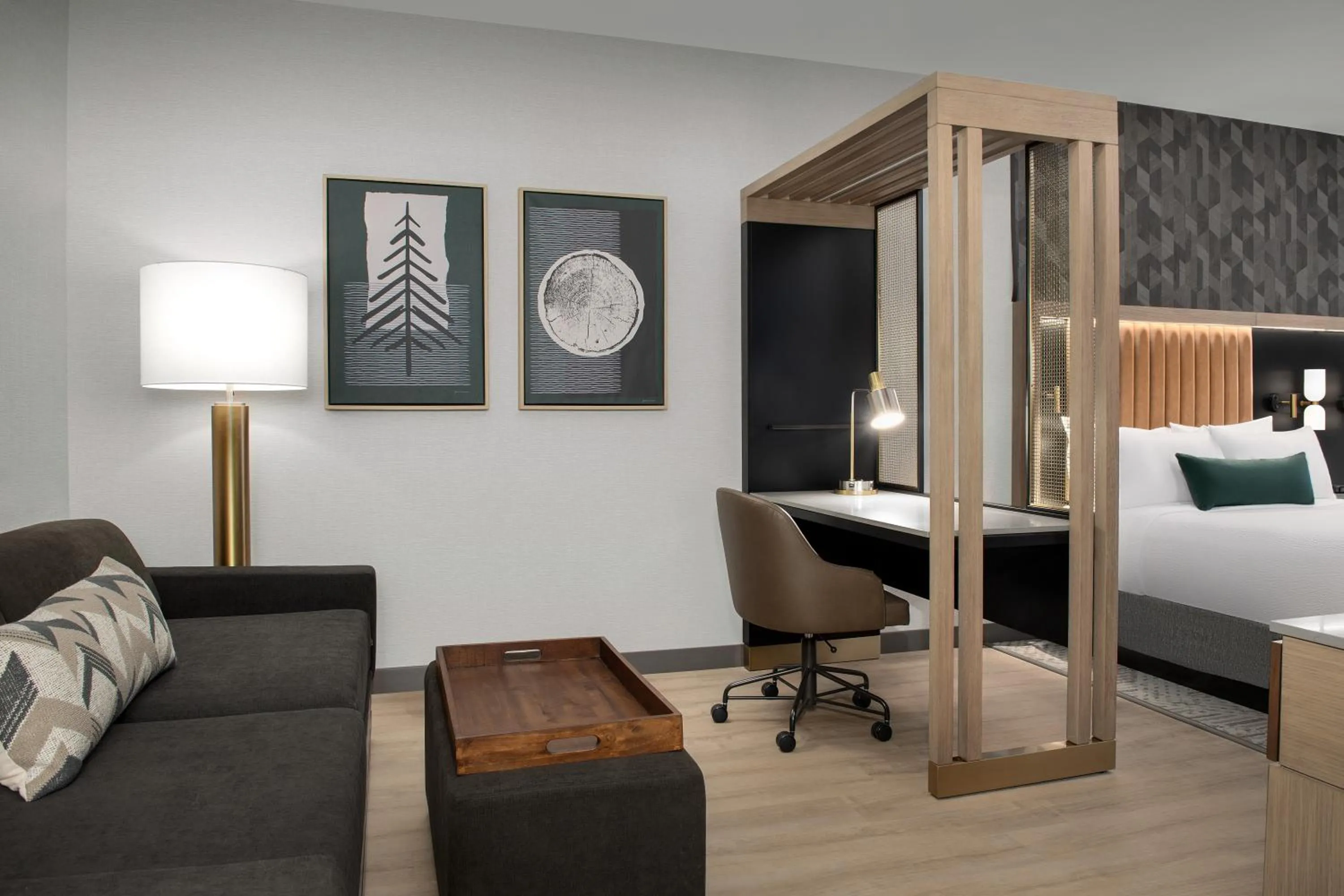 Bed in SpringHill Suites by Marriott Sandpoint