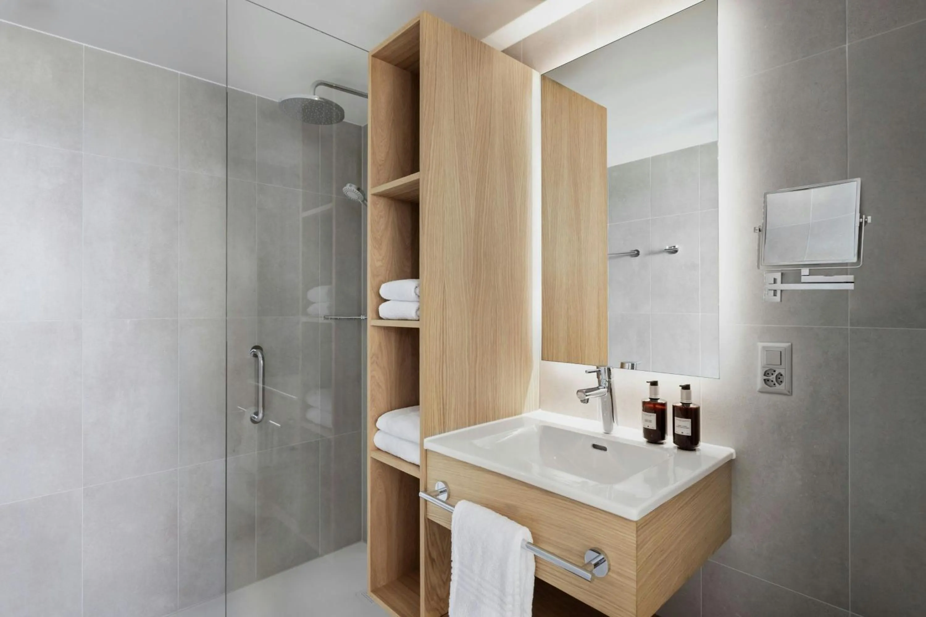 Bathroom in Residence Inn by Marriott Geneva City Nations