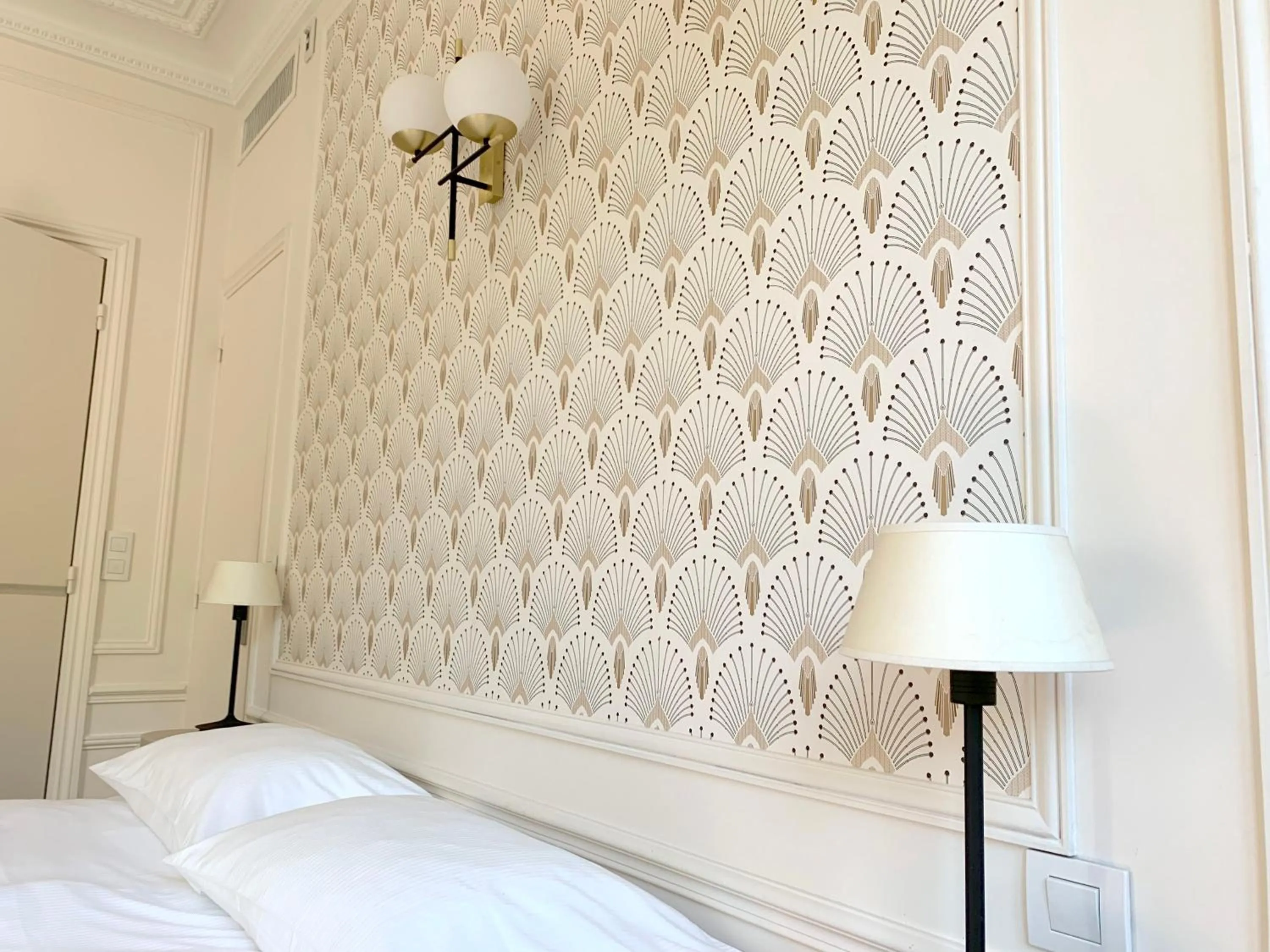 Bed in La Villa Paris - B&B