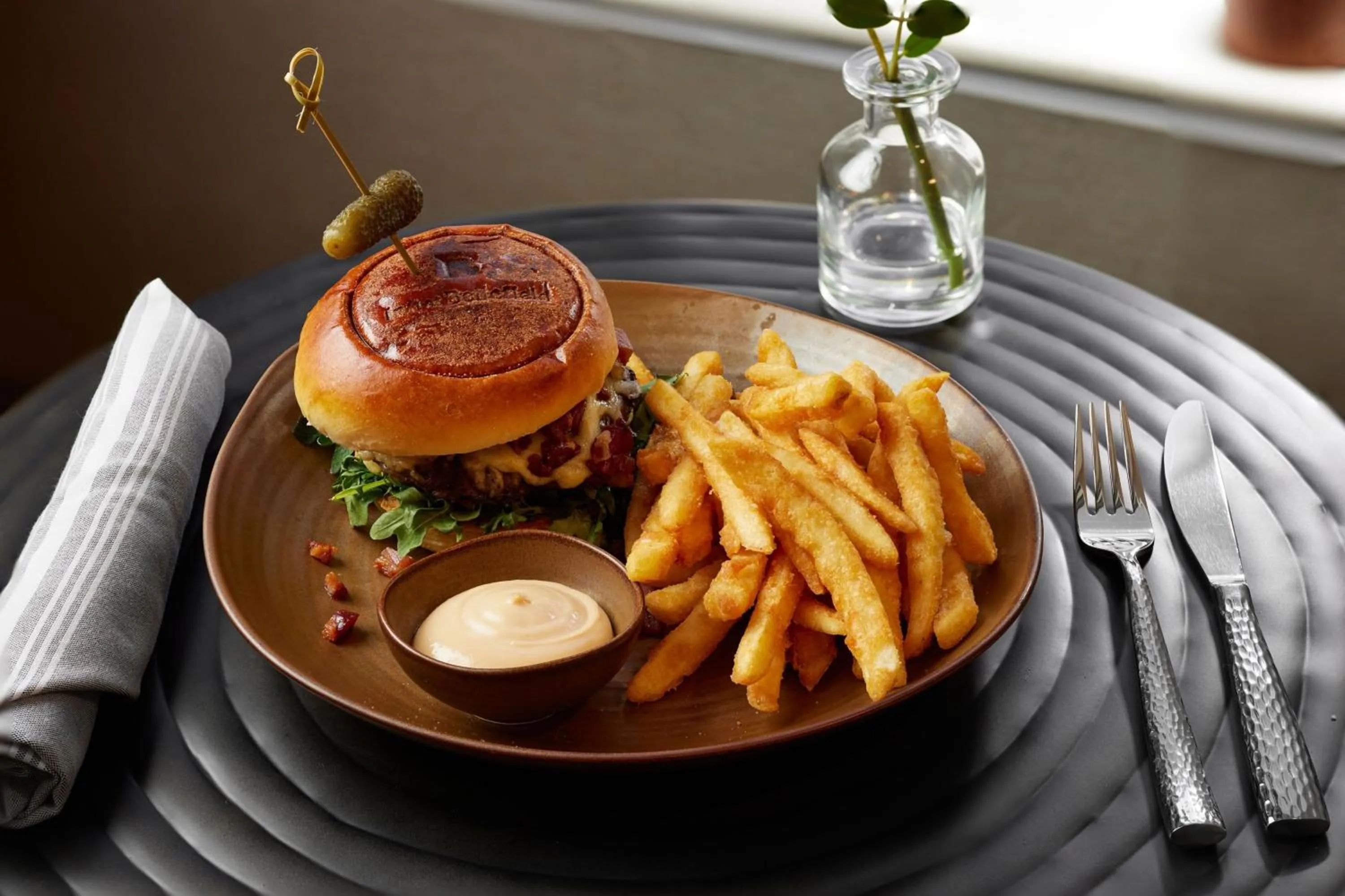 Restaurant/places to eat in Inn at Bellefield Residence Inn by Marriott