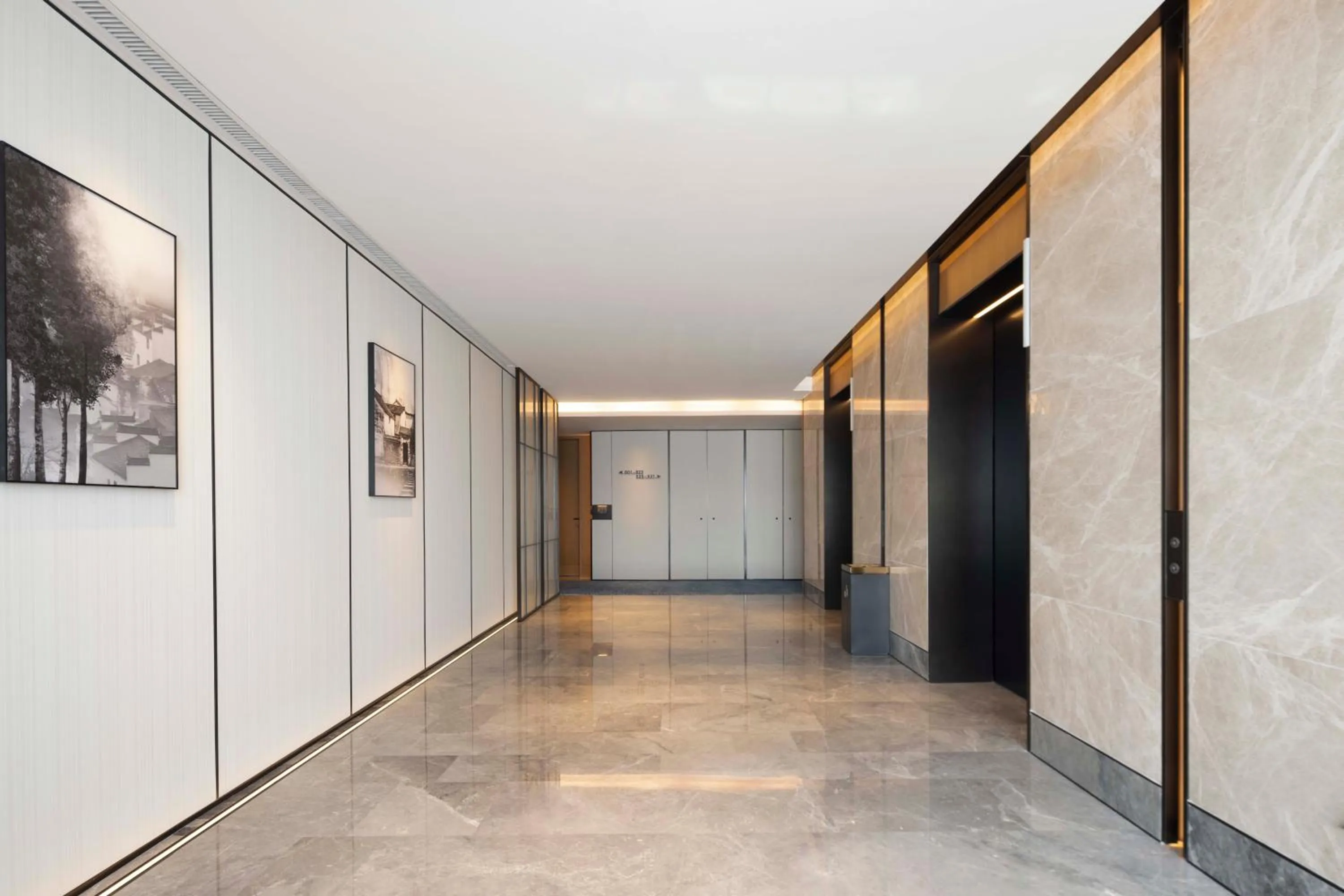 elevator in Sheraton Pujiang