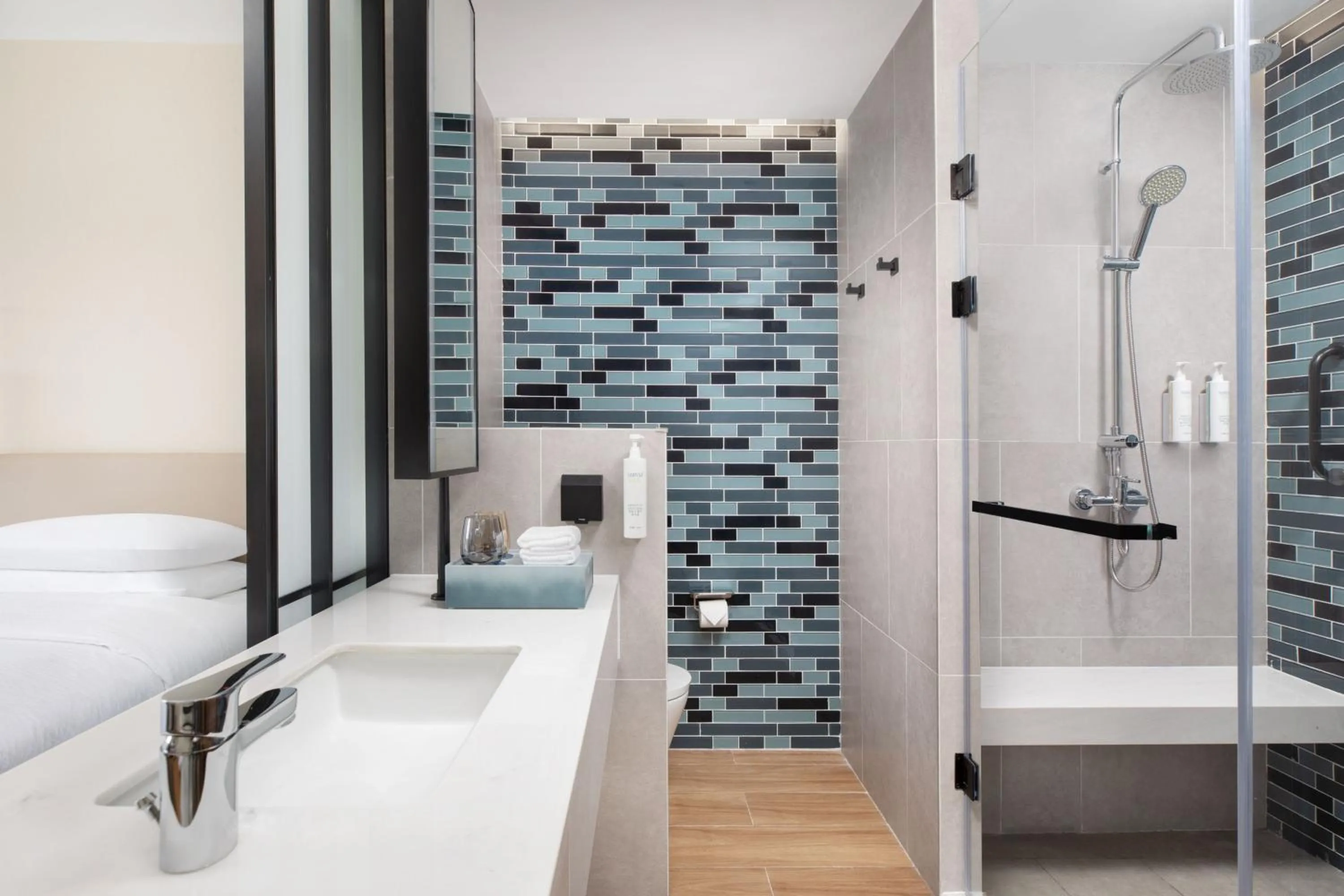 Bathroom, Bed in Fairfield by Marriott Yangzhou Slender West Lake