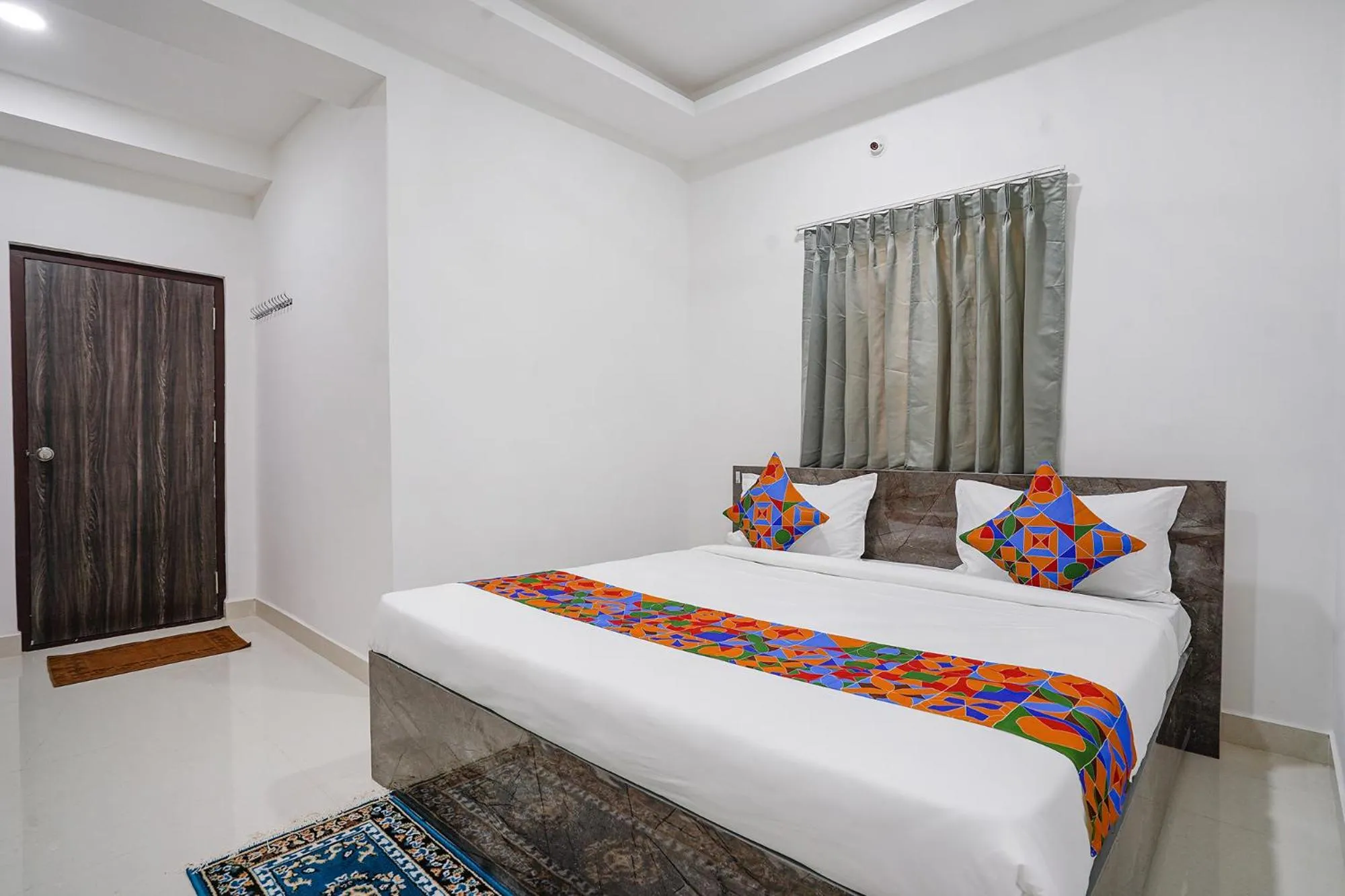 Bed in FabHotel Rooms 27 - Nr Hitech City