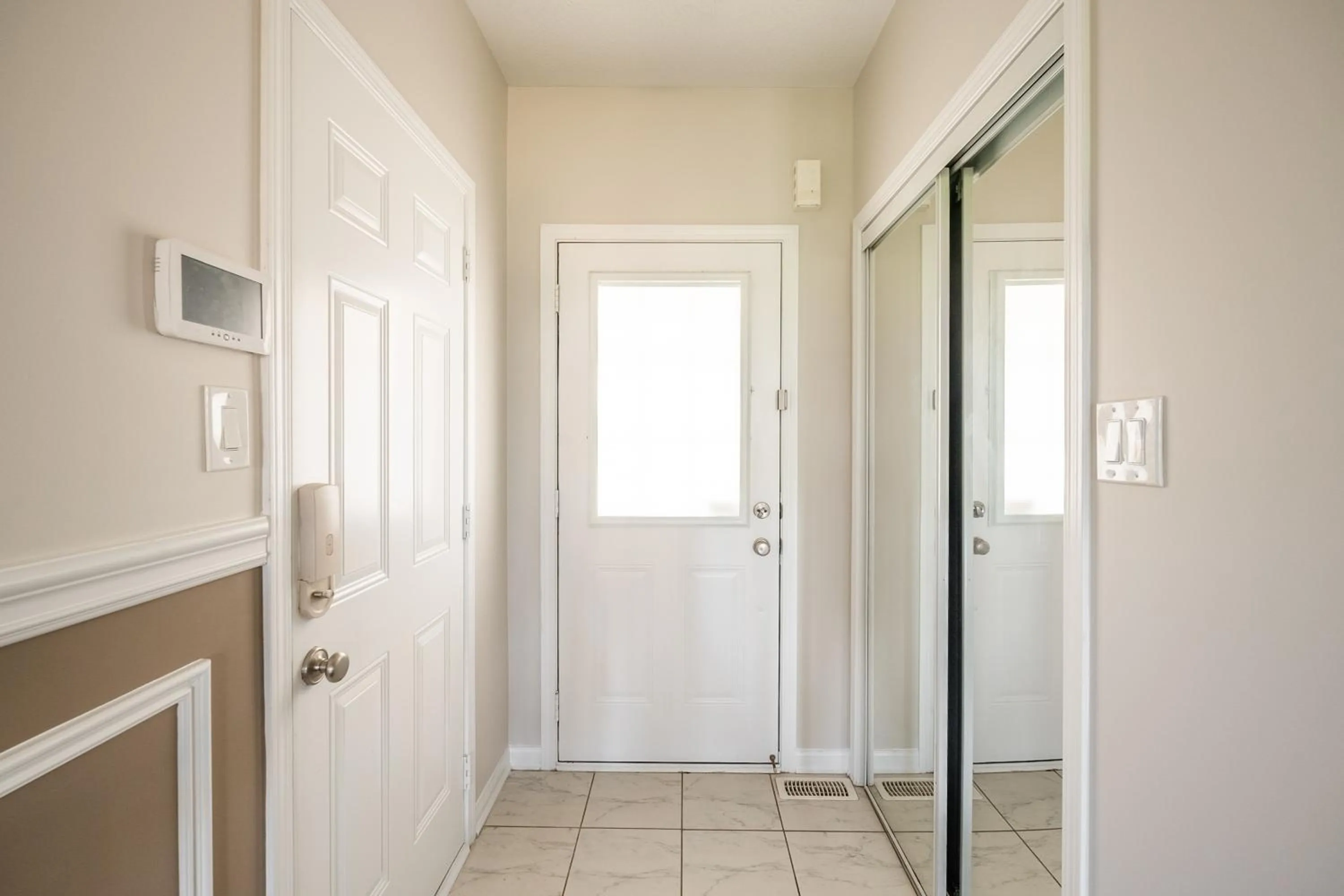 Other in GLOBALSTAY Modern 3 Bedroom House in Brampton