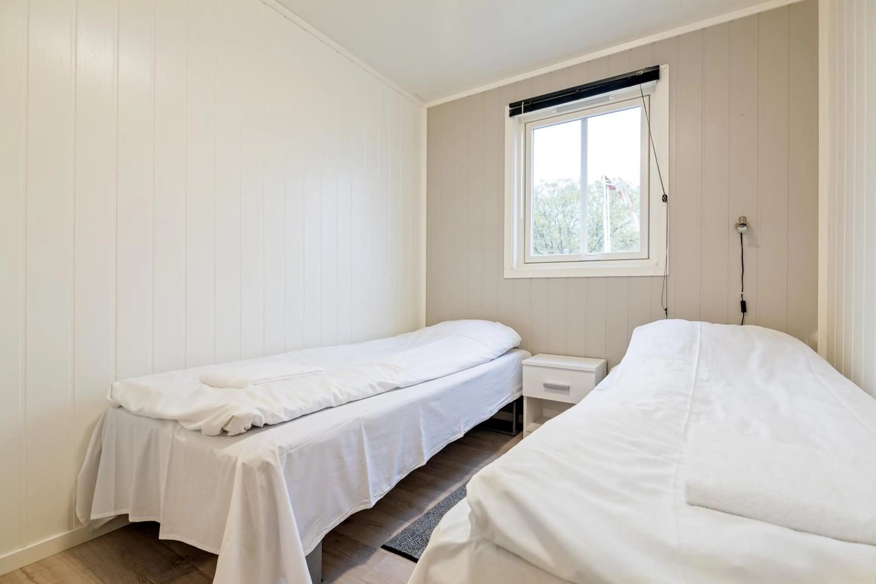 Bed in Sjøstrand Rorbuer