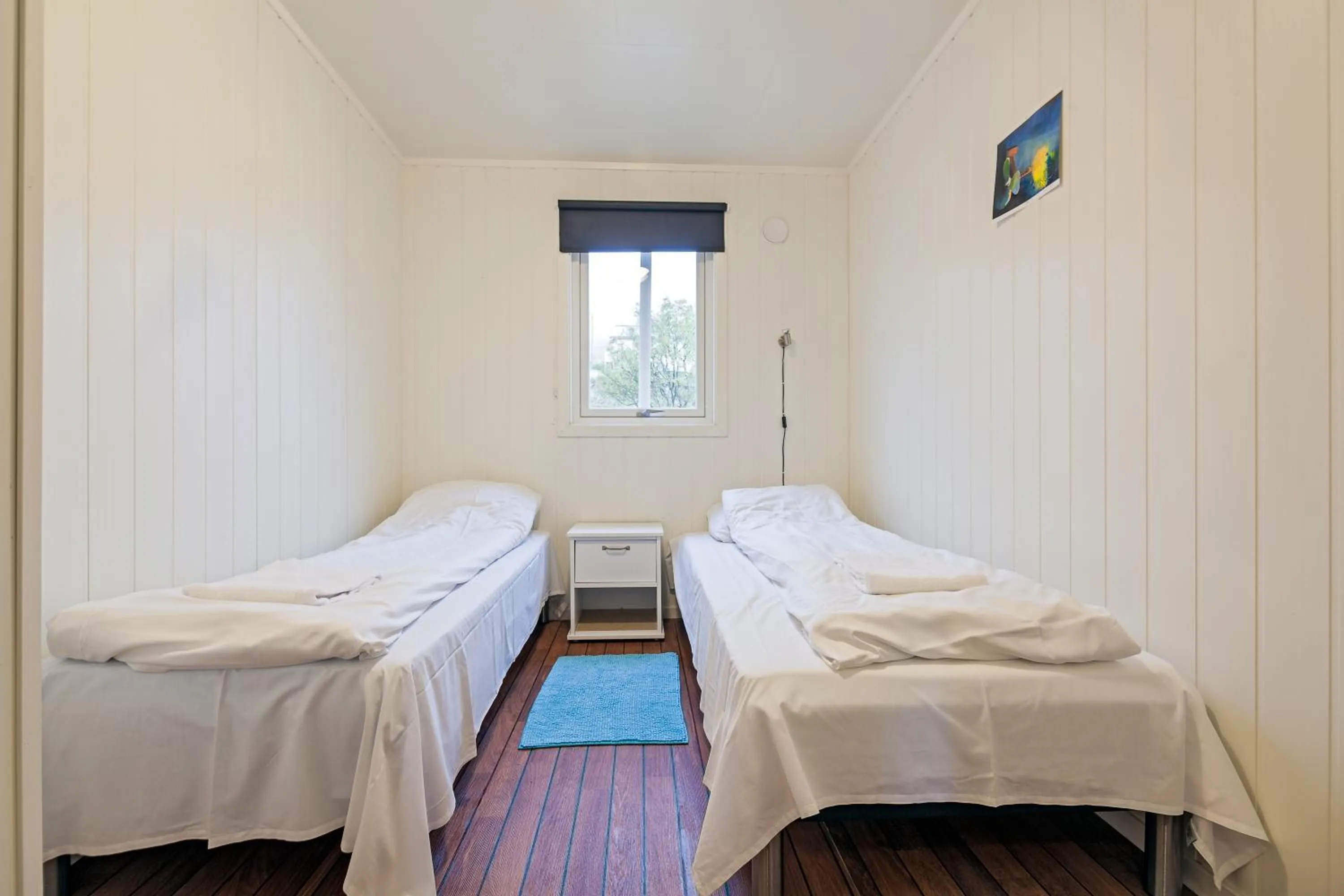 Bed in Sjøstrand Rorbuer