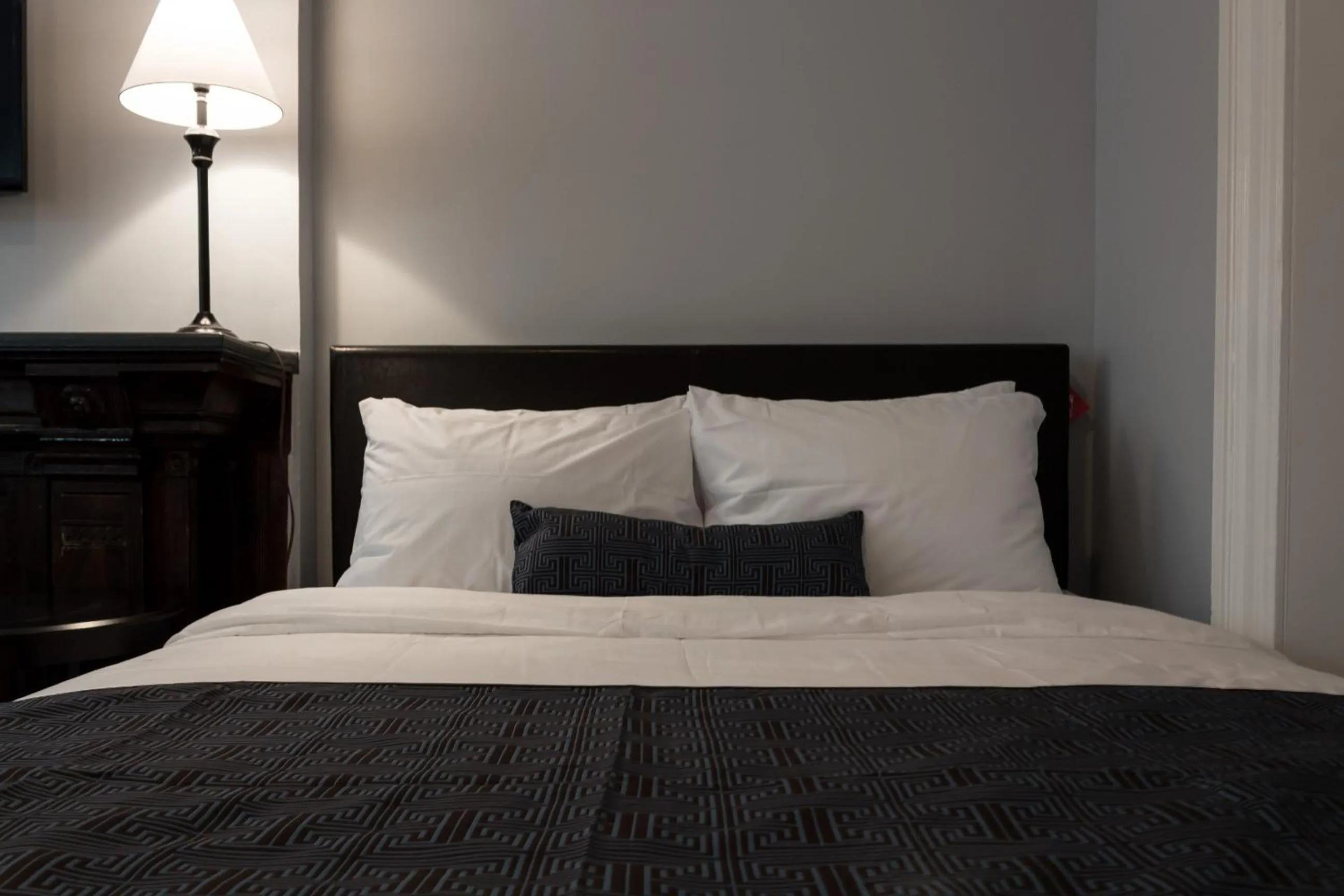 Bed in The Central Park North