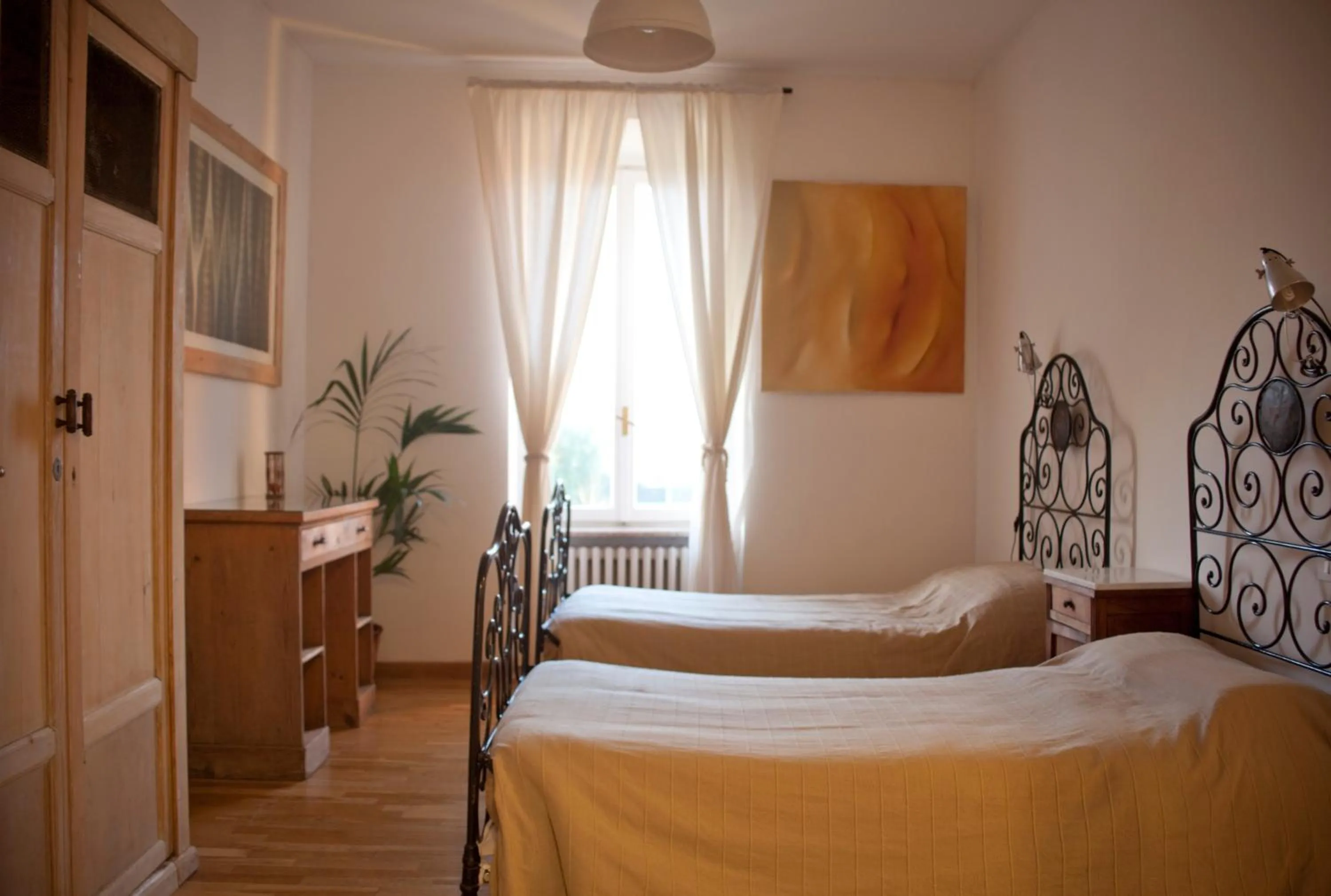 Photo of the whole room in apartment BB Lago Nel Pagliaio