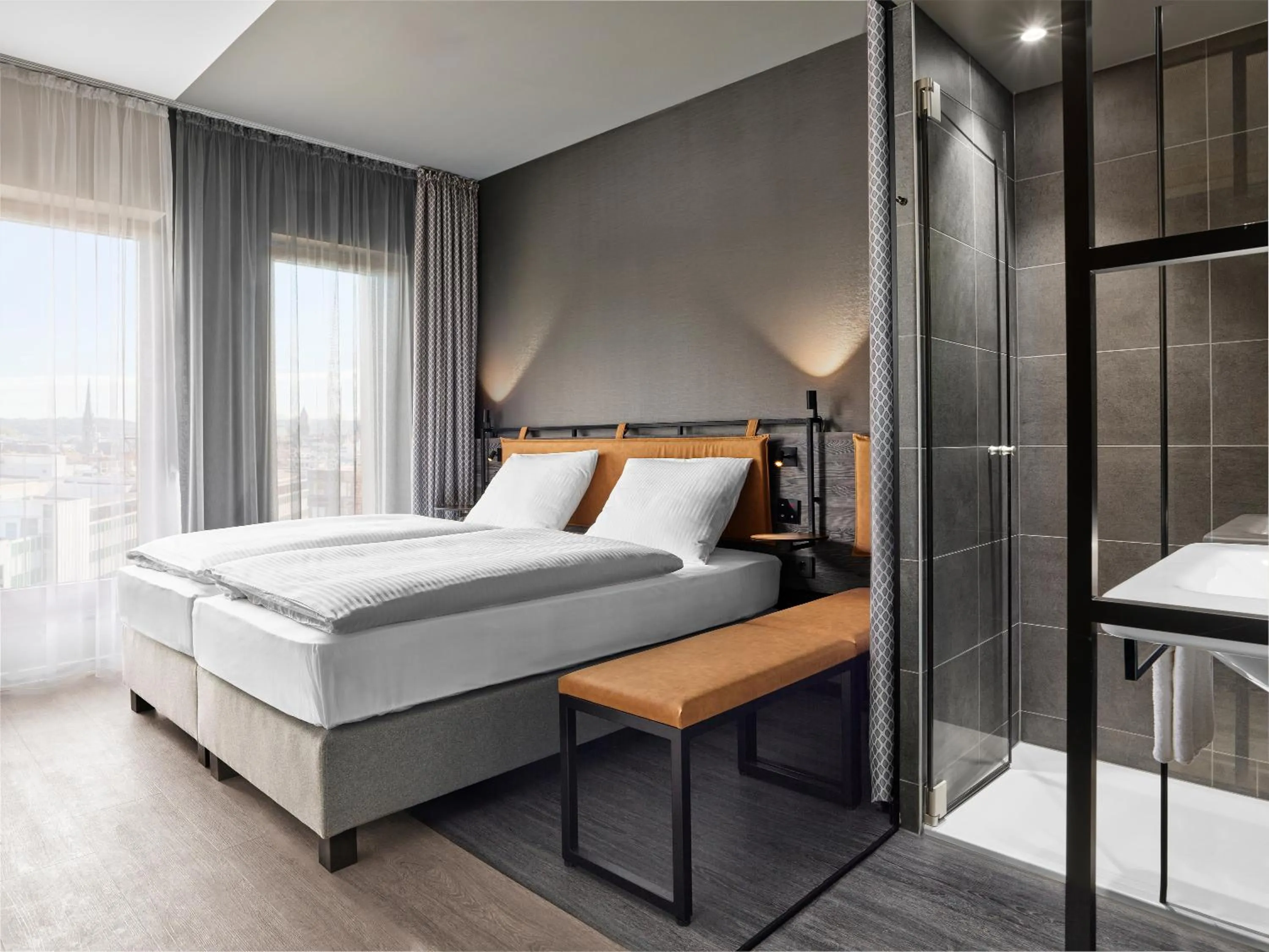 Bed in H2 Hotel Saarbrücken