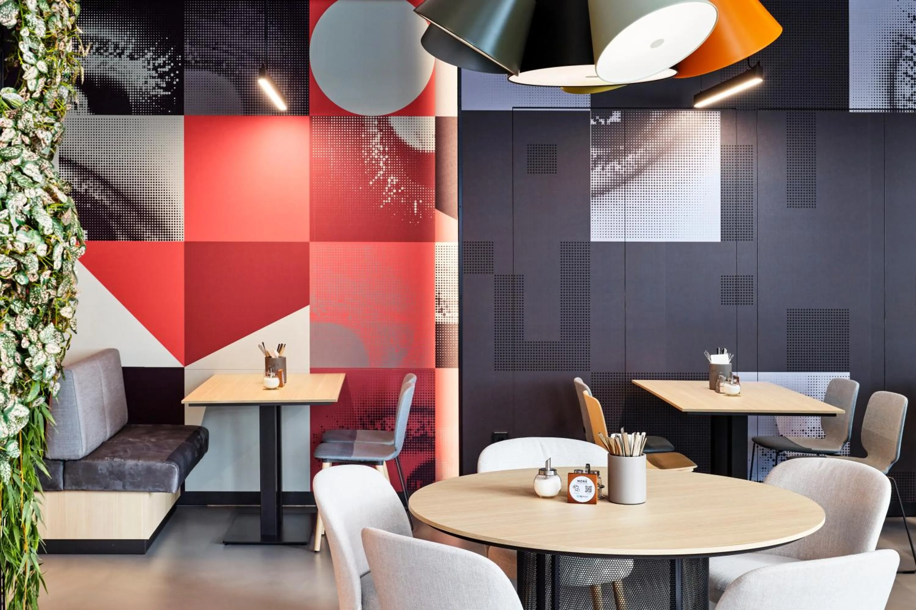 Restaurant/places to eat in H2 Hotel Wien Schönbrunn