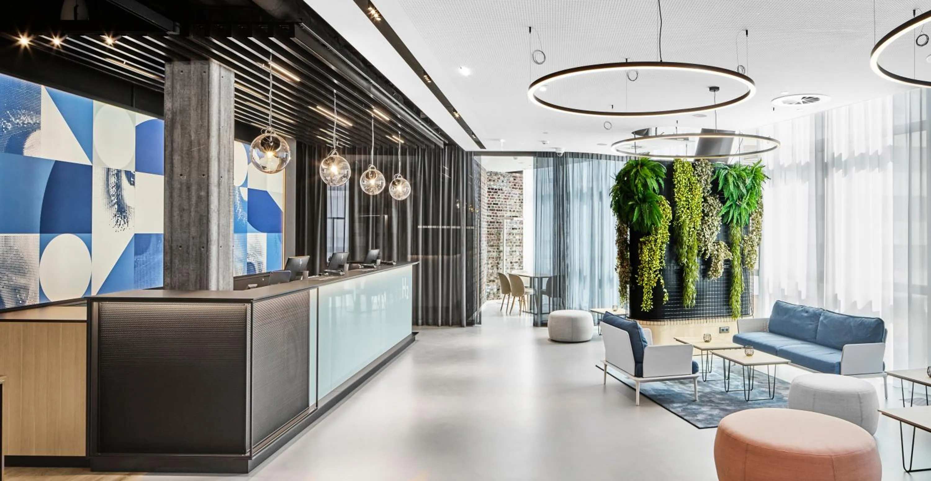 Lobby or reception in H2 Hotel Wien Schönbrunn