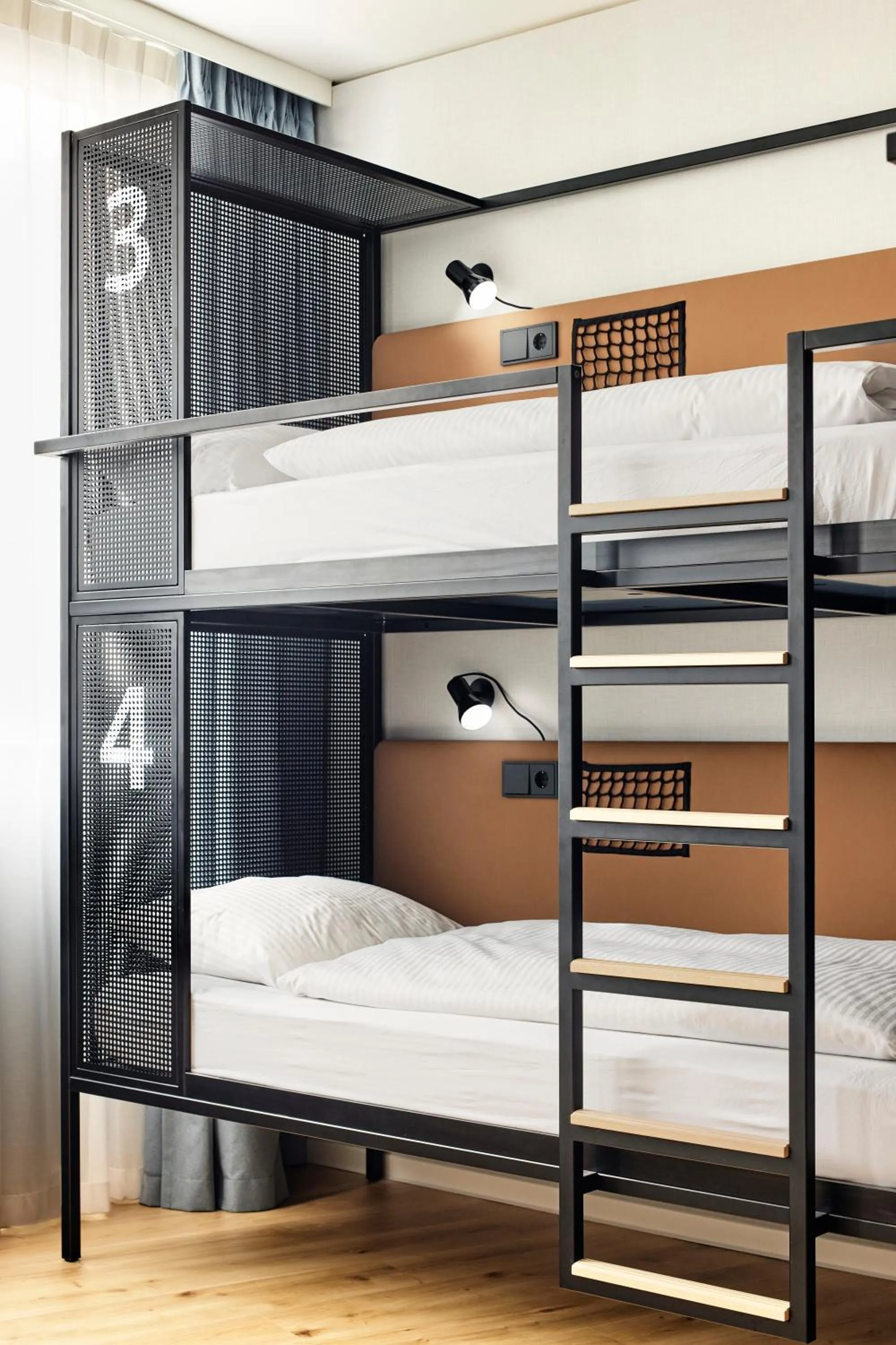 bunk bed, Bed in H2 Hotel Wien Schönbrunn