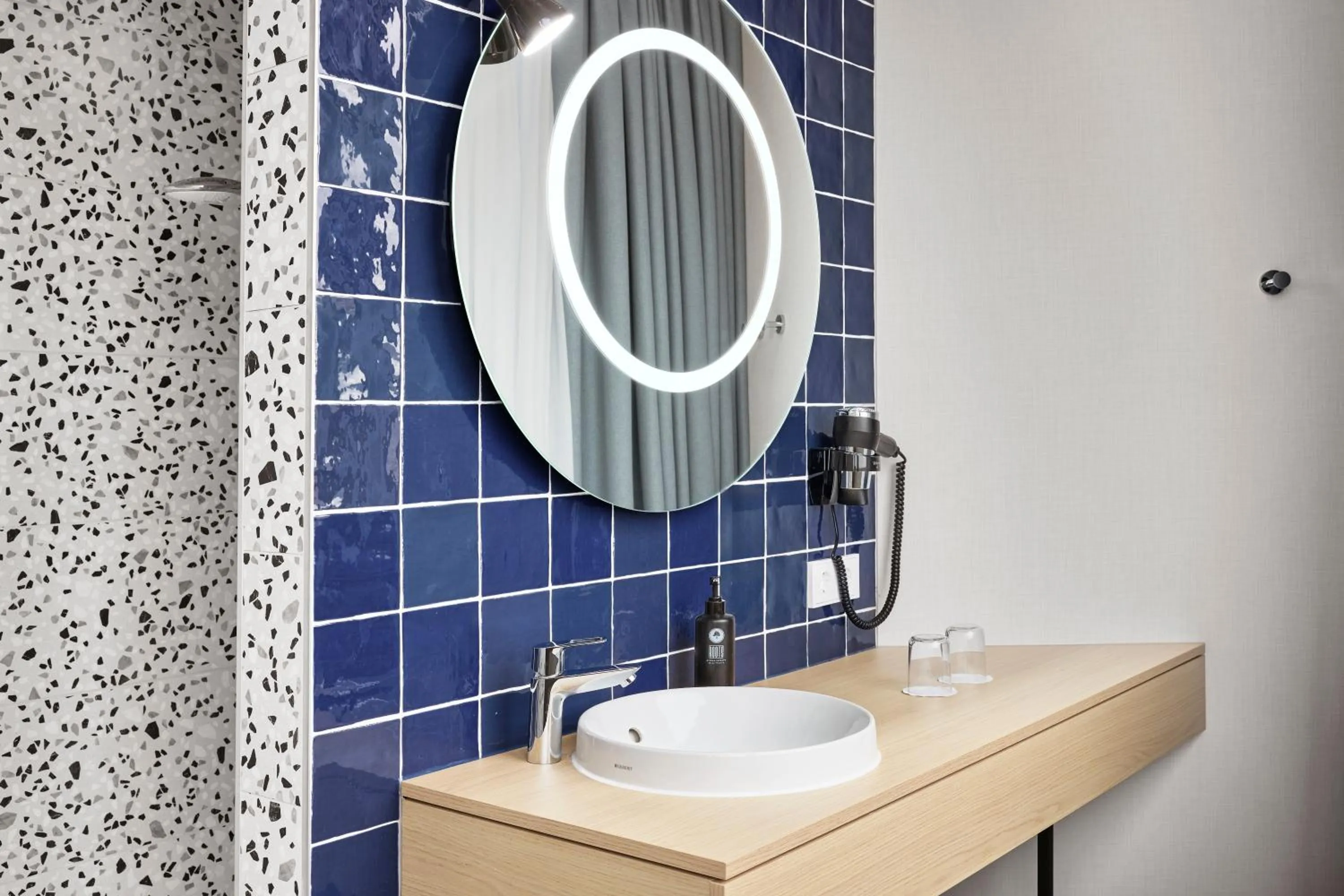 Bathroom in H2 Hotel Wien Schönbrunn