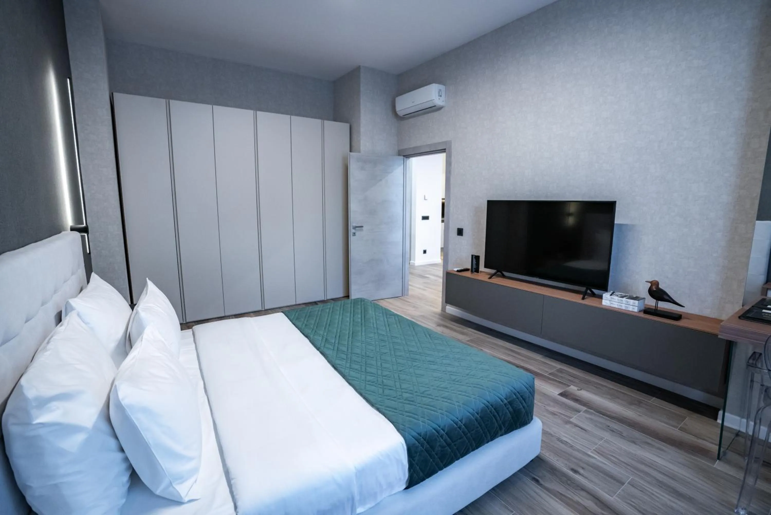 TV and multimedia in NOVOS ApartHotel