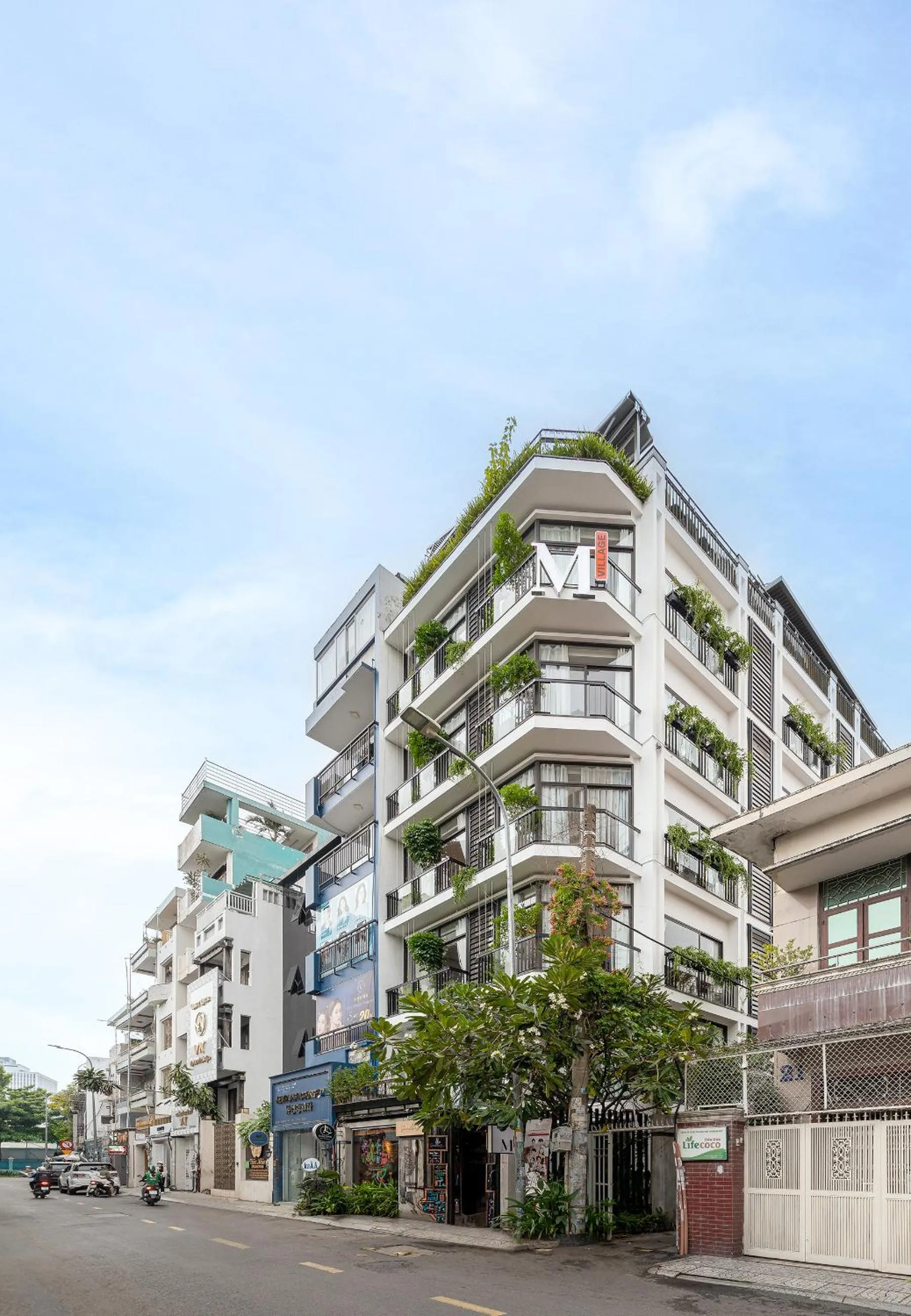 Property building in Express by M Village Thạch Thị Thanh