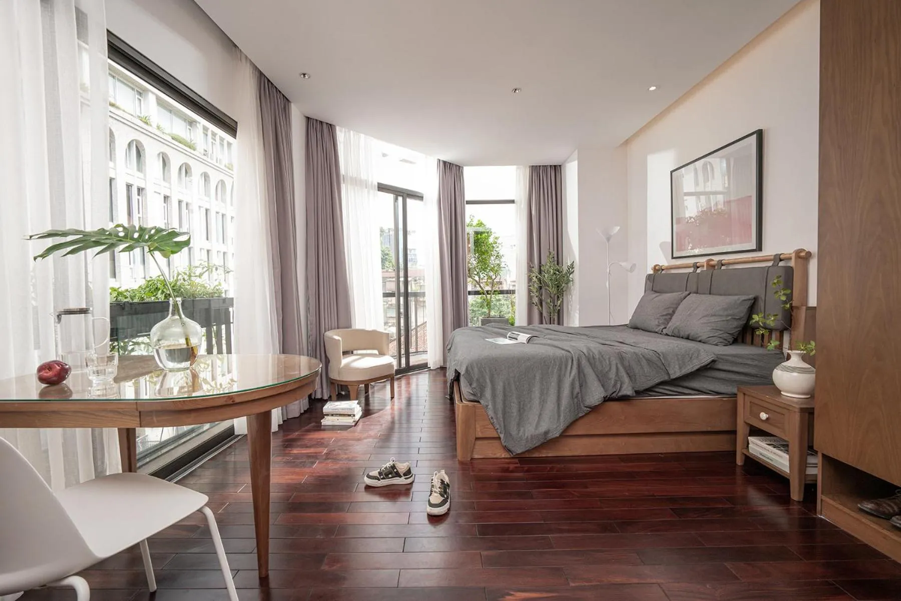 Bed in Express by M Village Thạch Thị Thanh