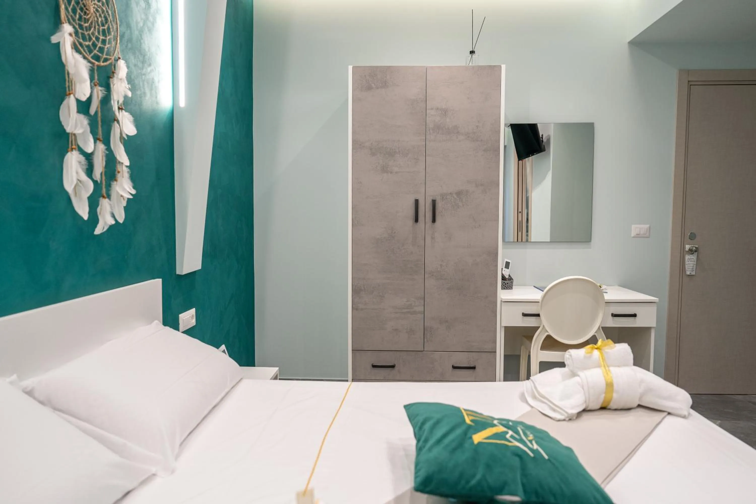 Photo of the whole room, Bed in Napolitano Rooms - Central Station