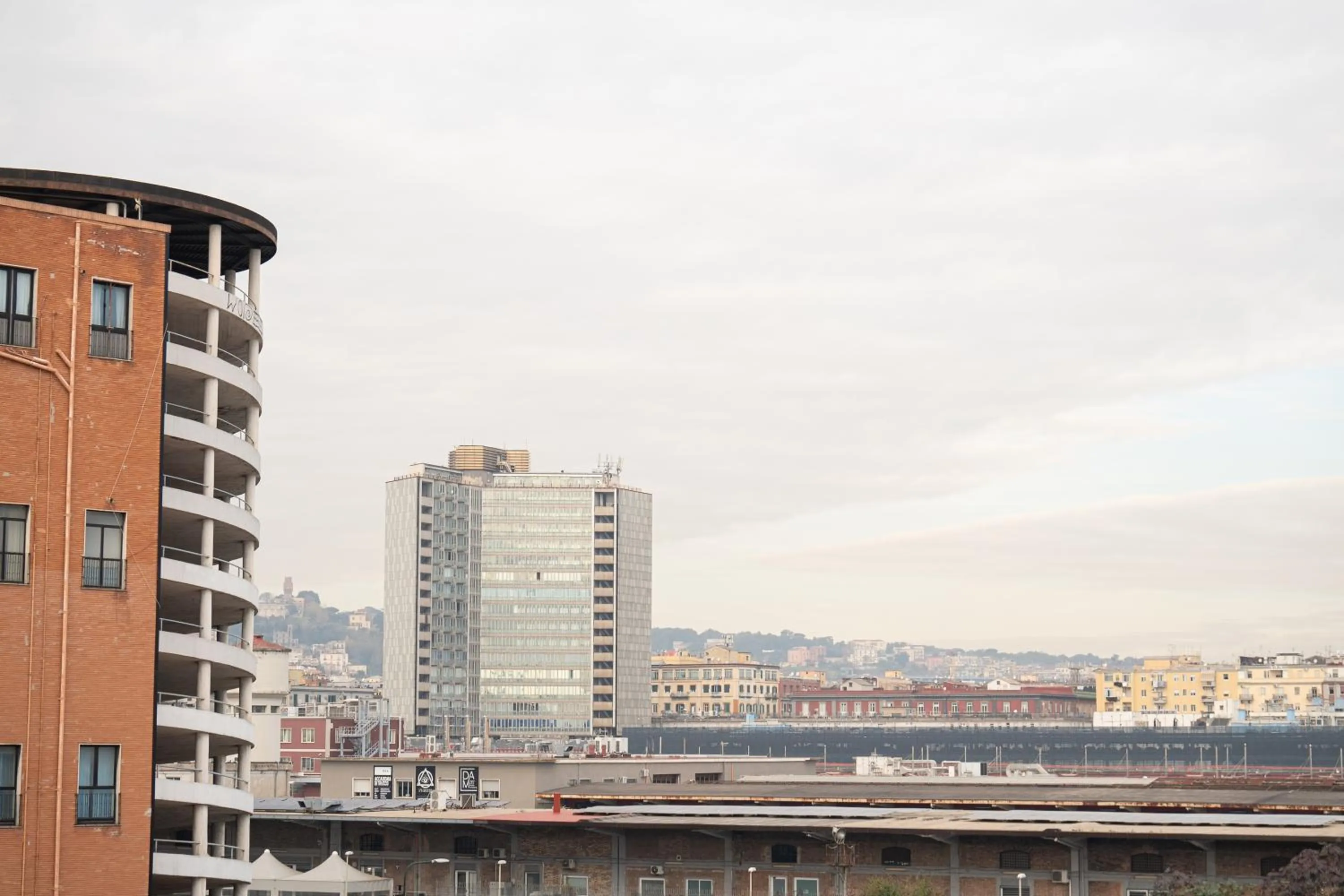 Property building in Napolitano Rooms - Central Station