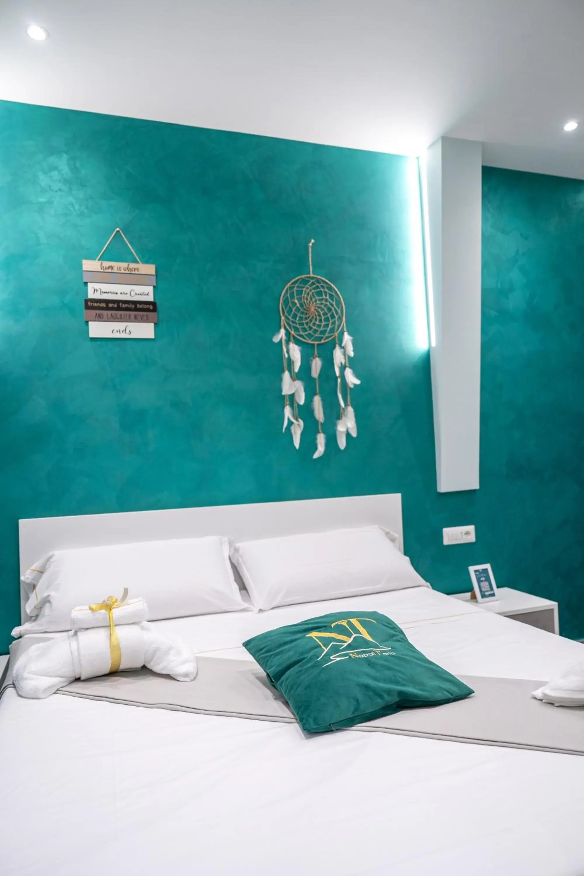 Double Room with Private Bathroom in Napolitano Rooms - Central Station Double Room with Private Bathroom in Napolitano Rooms - Central Station